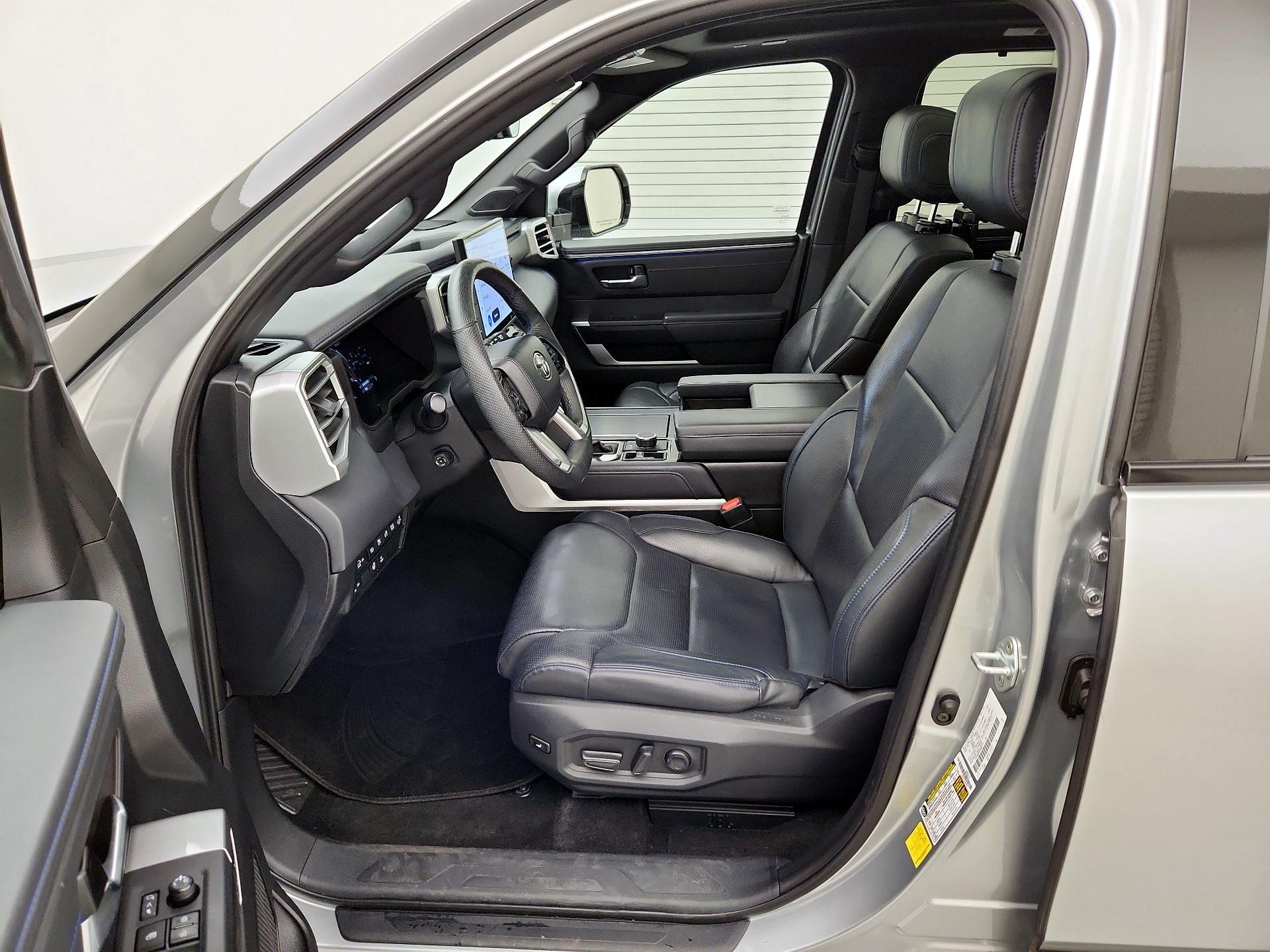 Thumbnail: 2023 Toyota Sequoia - 11