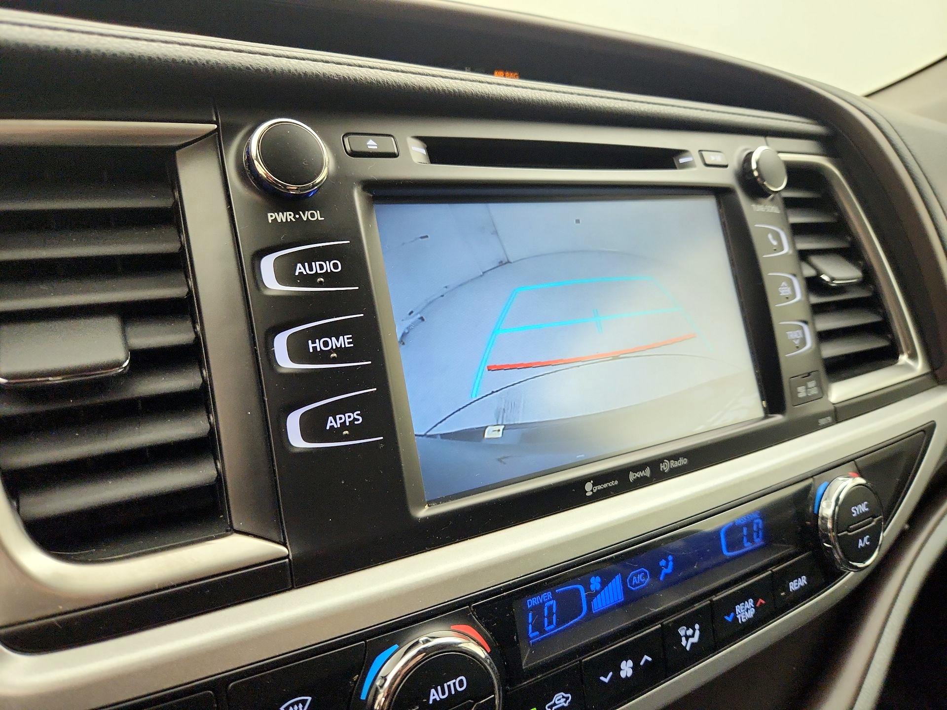 Thumbnail: 2017 Toyota Highlander - 15