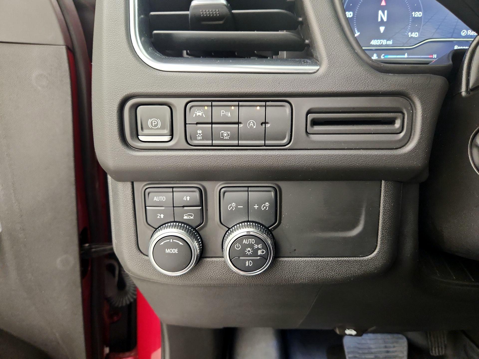 Thumbnail: 2023 GMC Yukon - 13