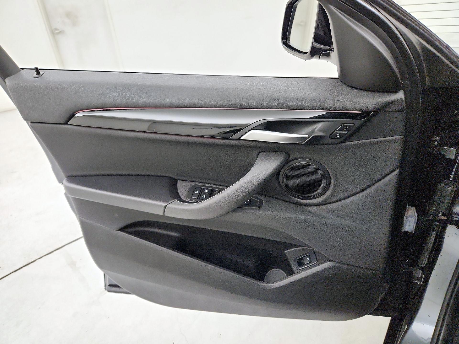 Thumbnail: 2018 BMW X2 - 12