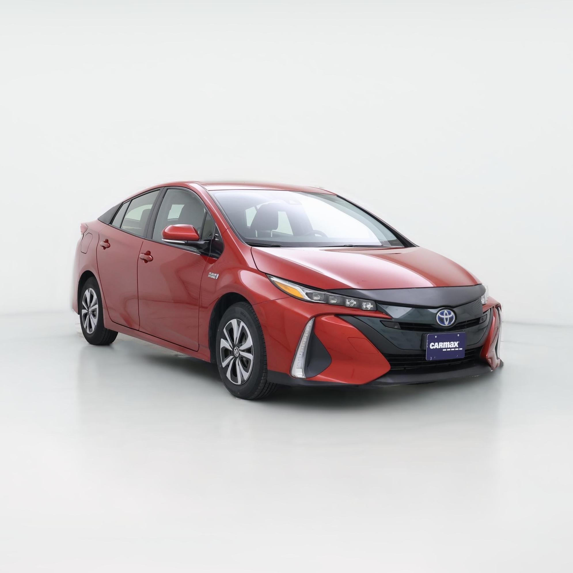 Thumbnail: 2017 Toyota Prius Prime - 1