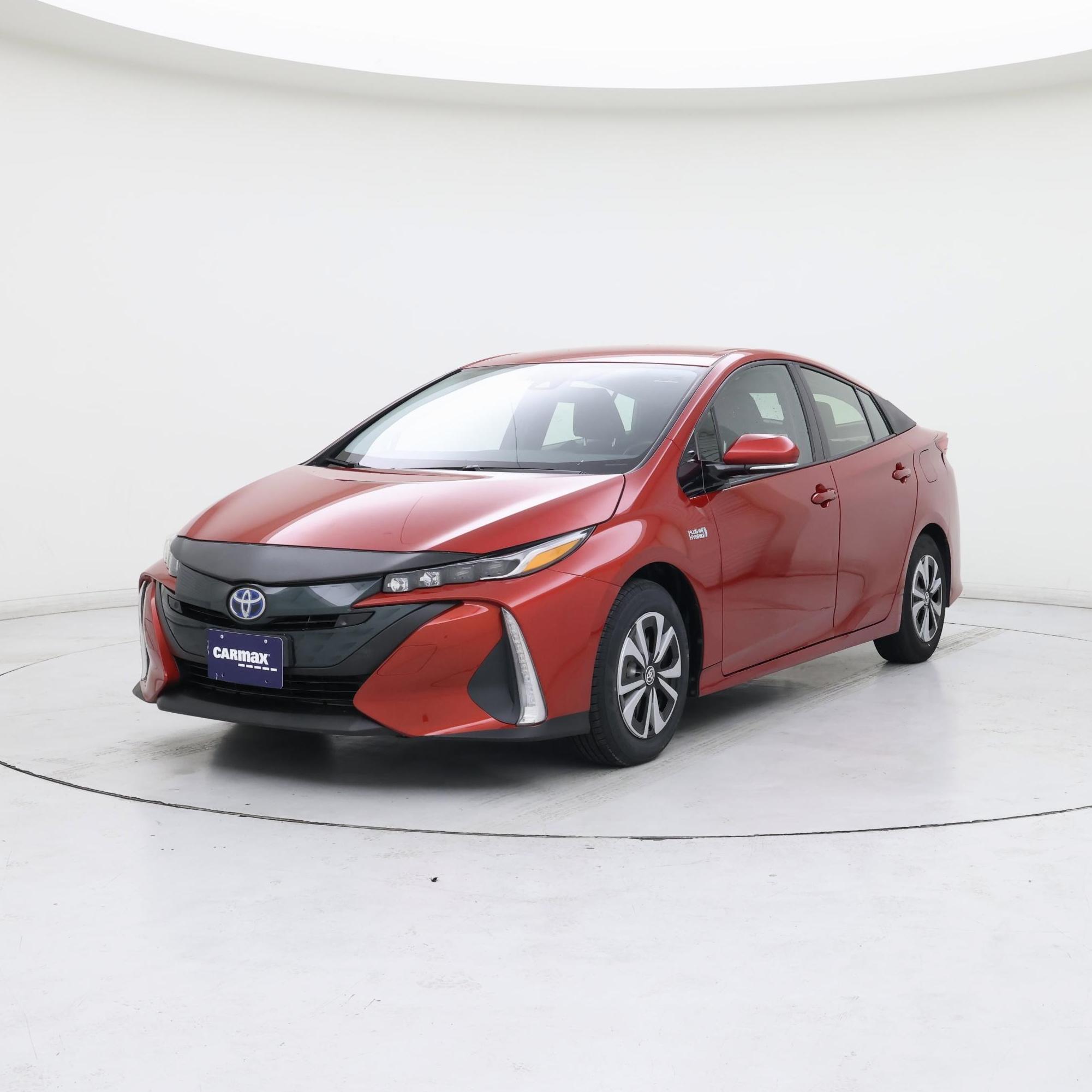 Thumbnail: 2017 Toyota Prius Prime - 4