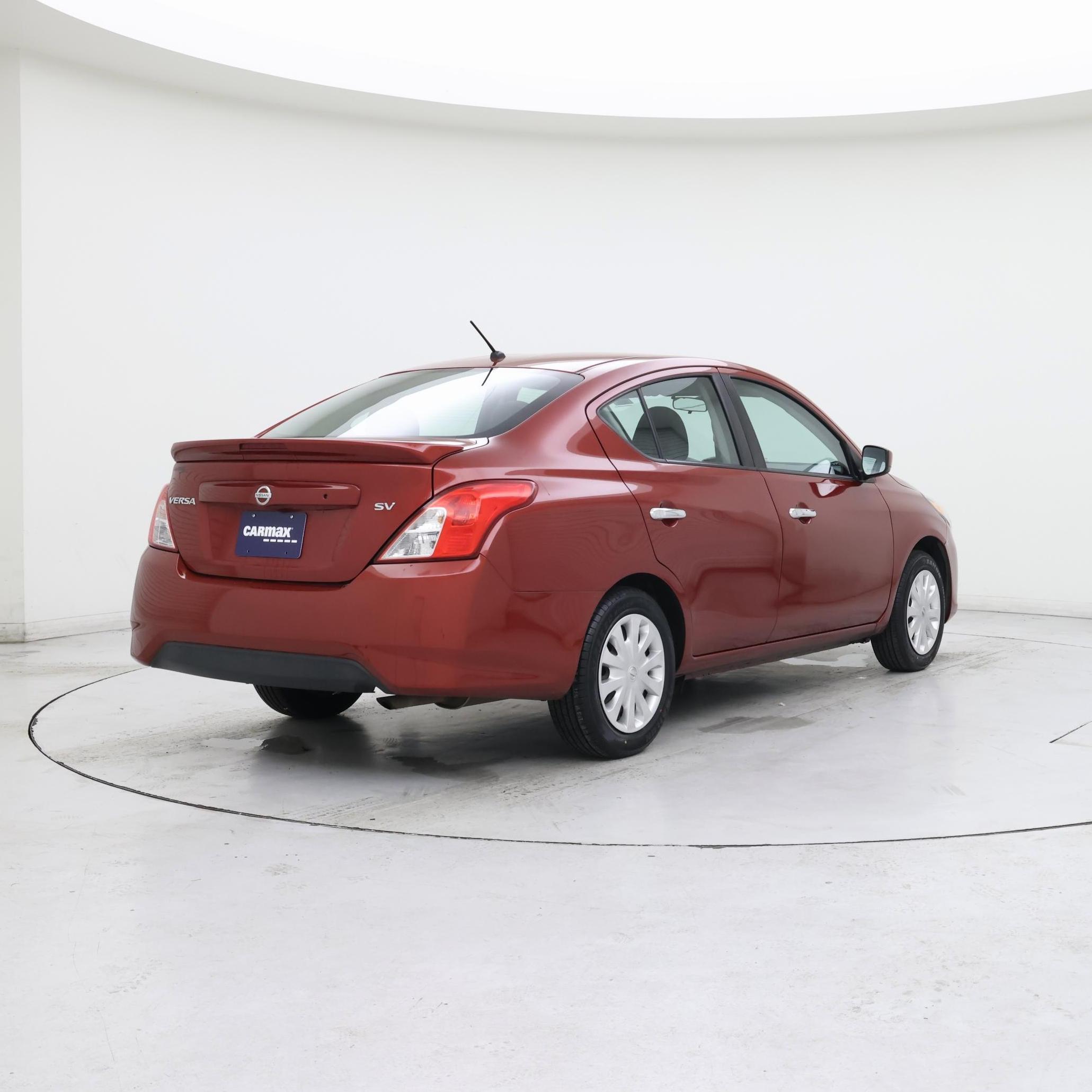 Thumbnail: 2018 Nissan Versa - 8