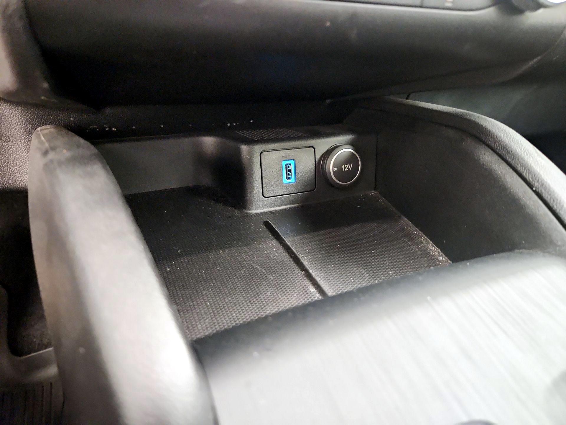 Thumbnail: 2020 Ford Escape - 19