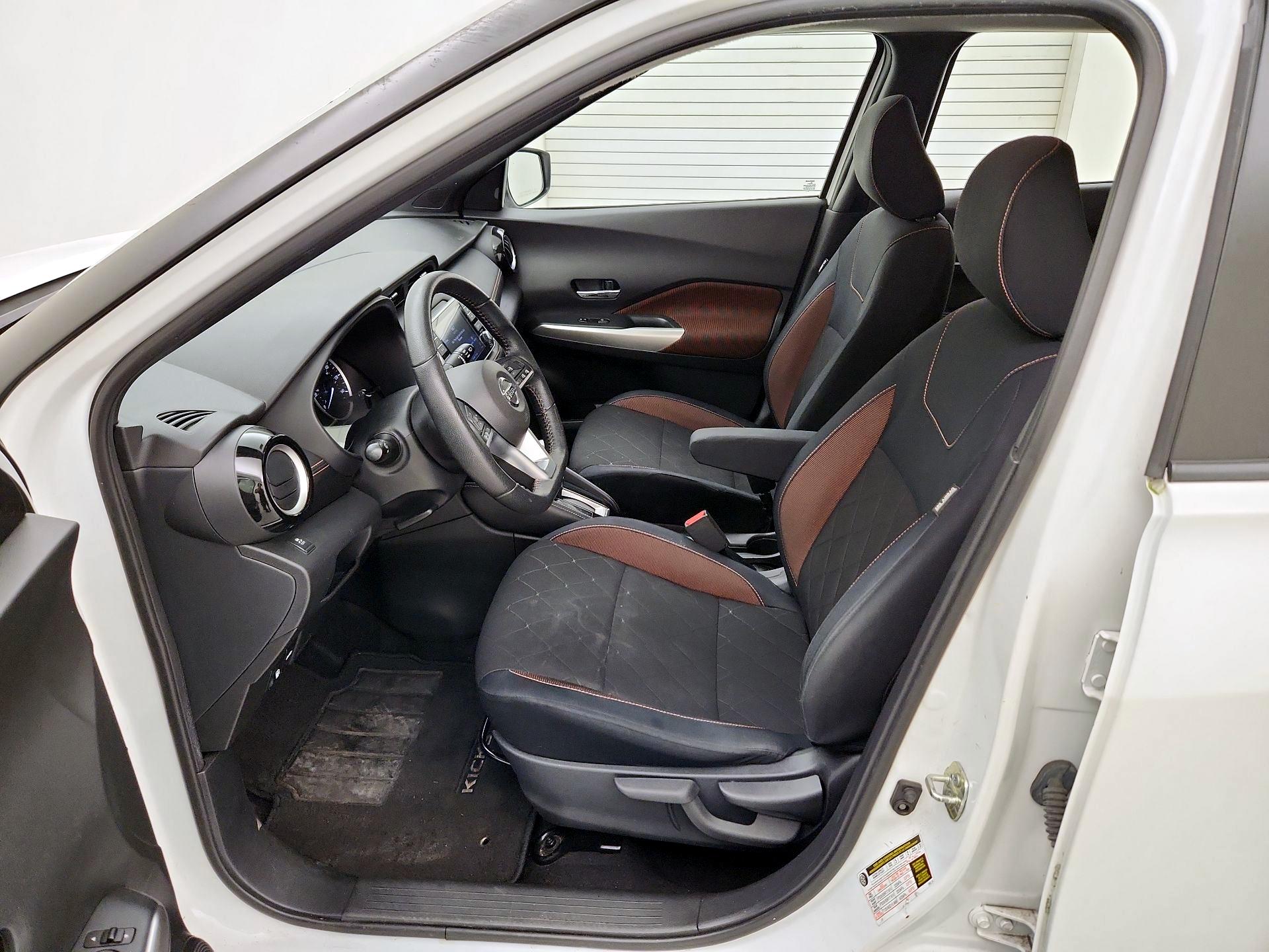 Thumbnail: 2018 Nissan Kicks - 11