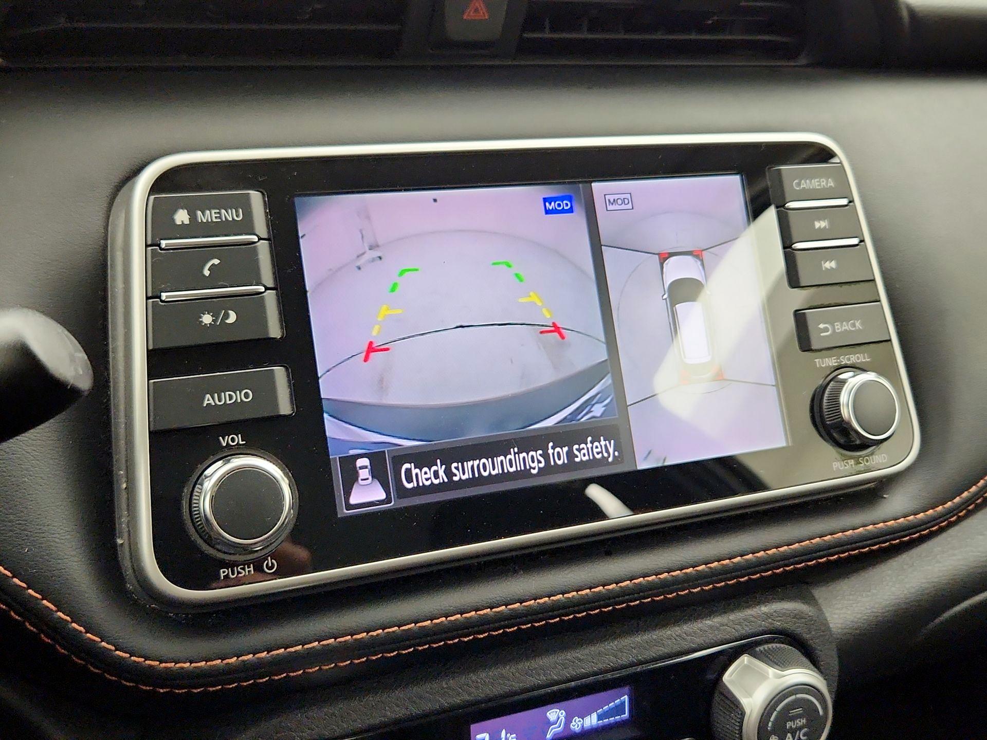 Thumbnail: 2018 Nissan Kicks - 14