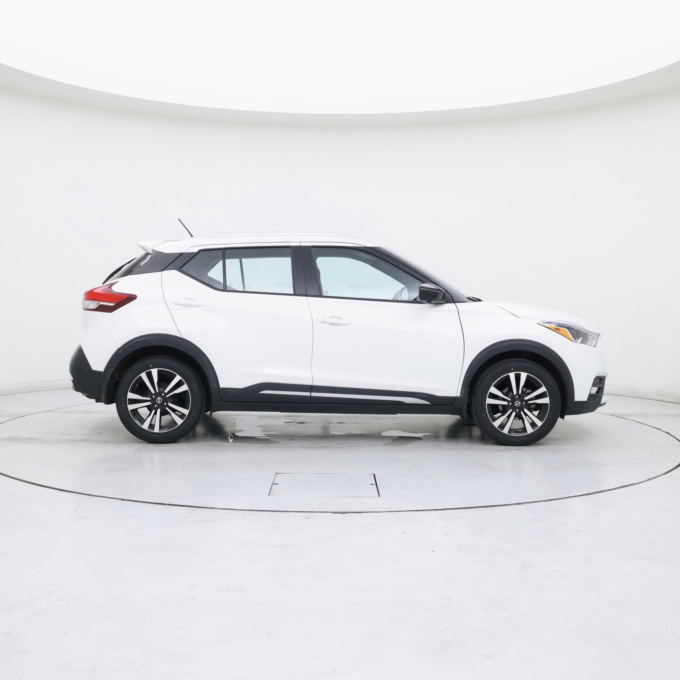 Thumbnail: 2018 Nissan Kicks - 7