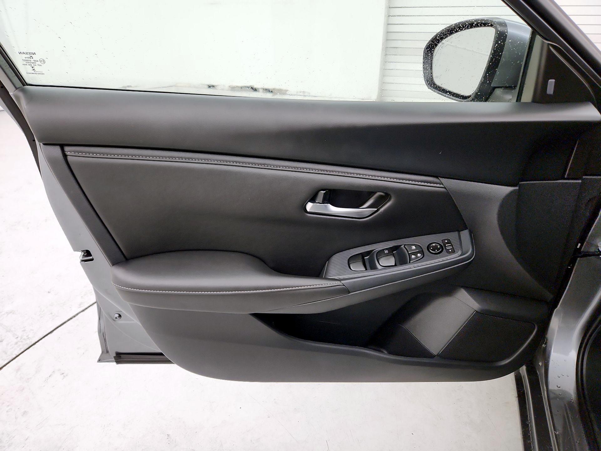 Thumbnail: 2025 Nissan Sentra - 12