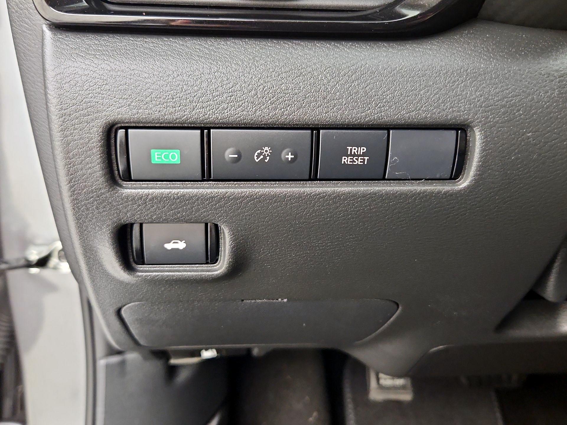 Thumbnail: 2025 Nissan Sentra - 13