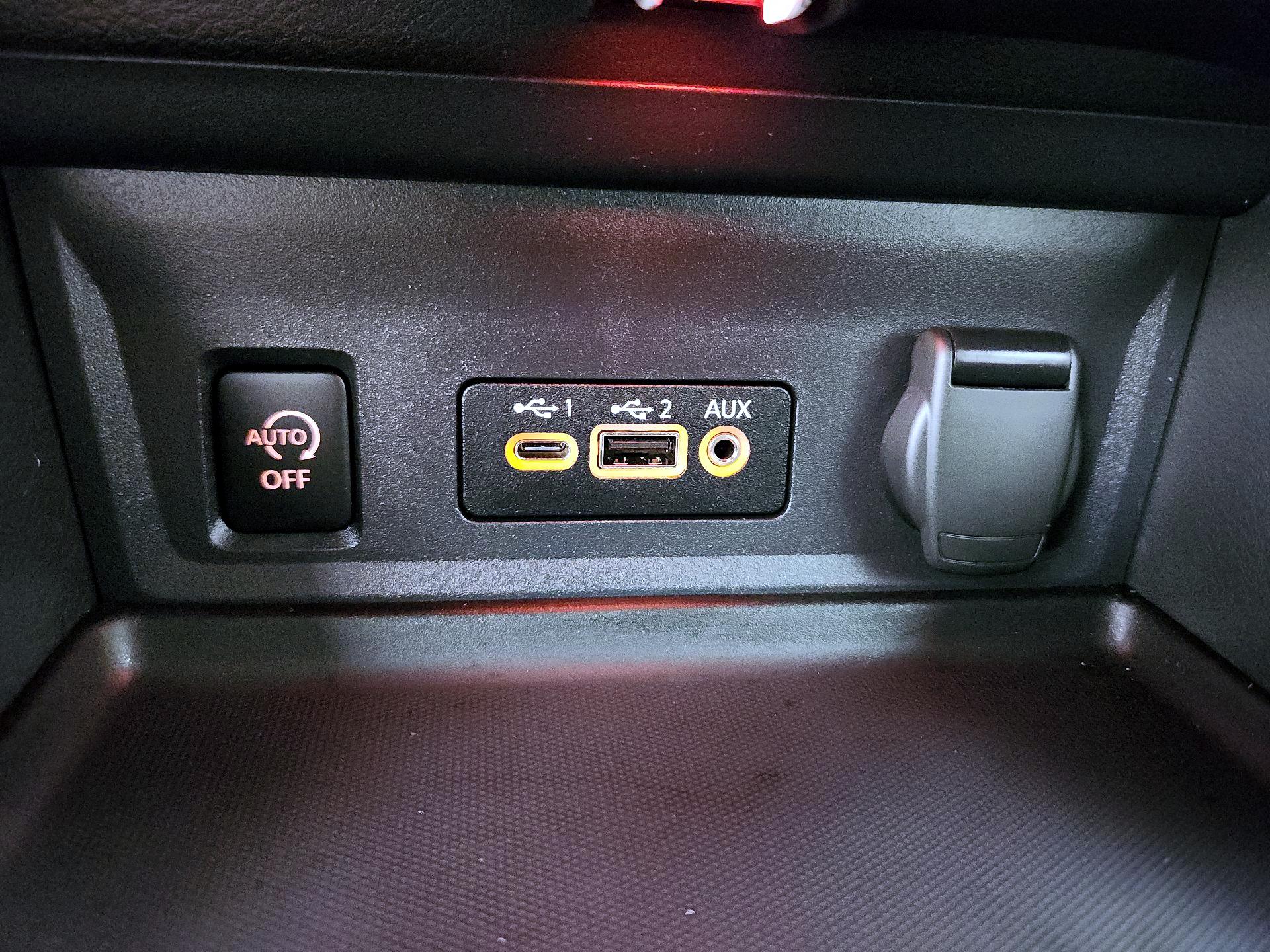 Thumbnail: 2025 Nissan Sentra - 18