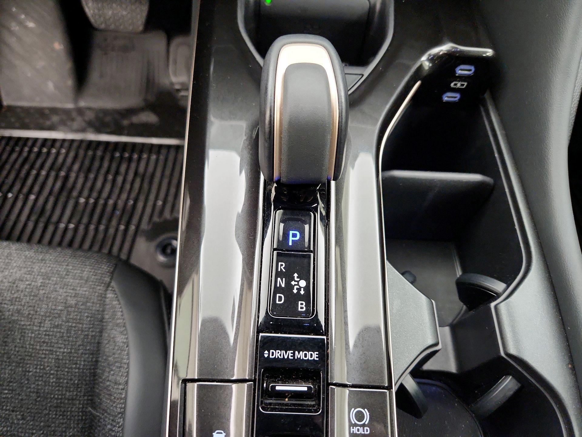 Thumbnail: 2024 Toyota Crown - 17