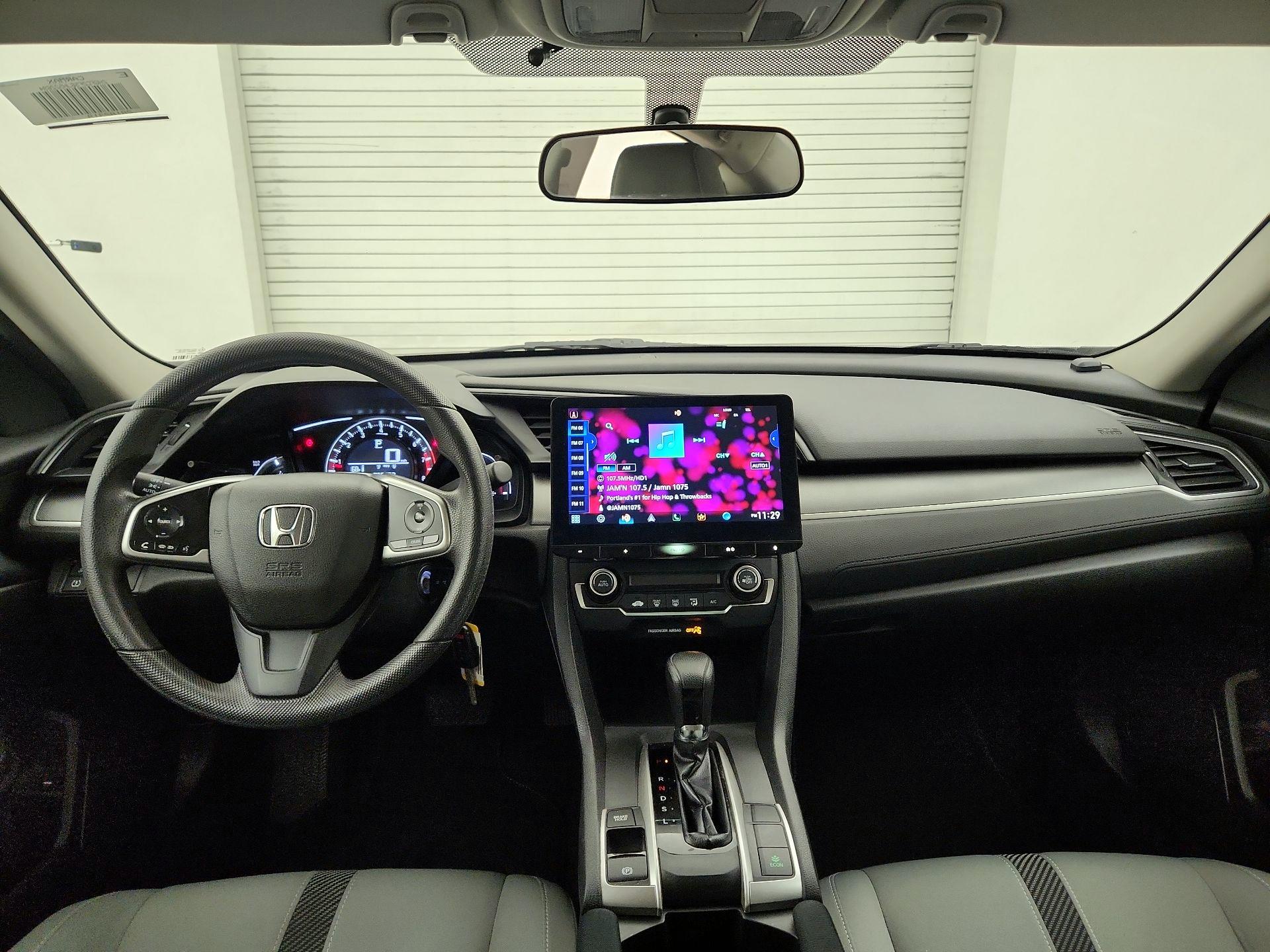 Thumbnail: 2018 Honda Civic - 9