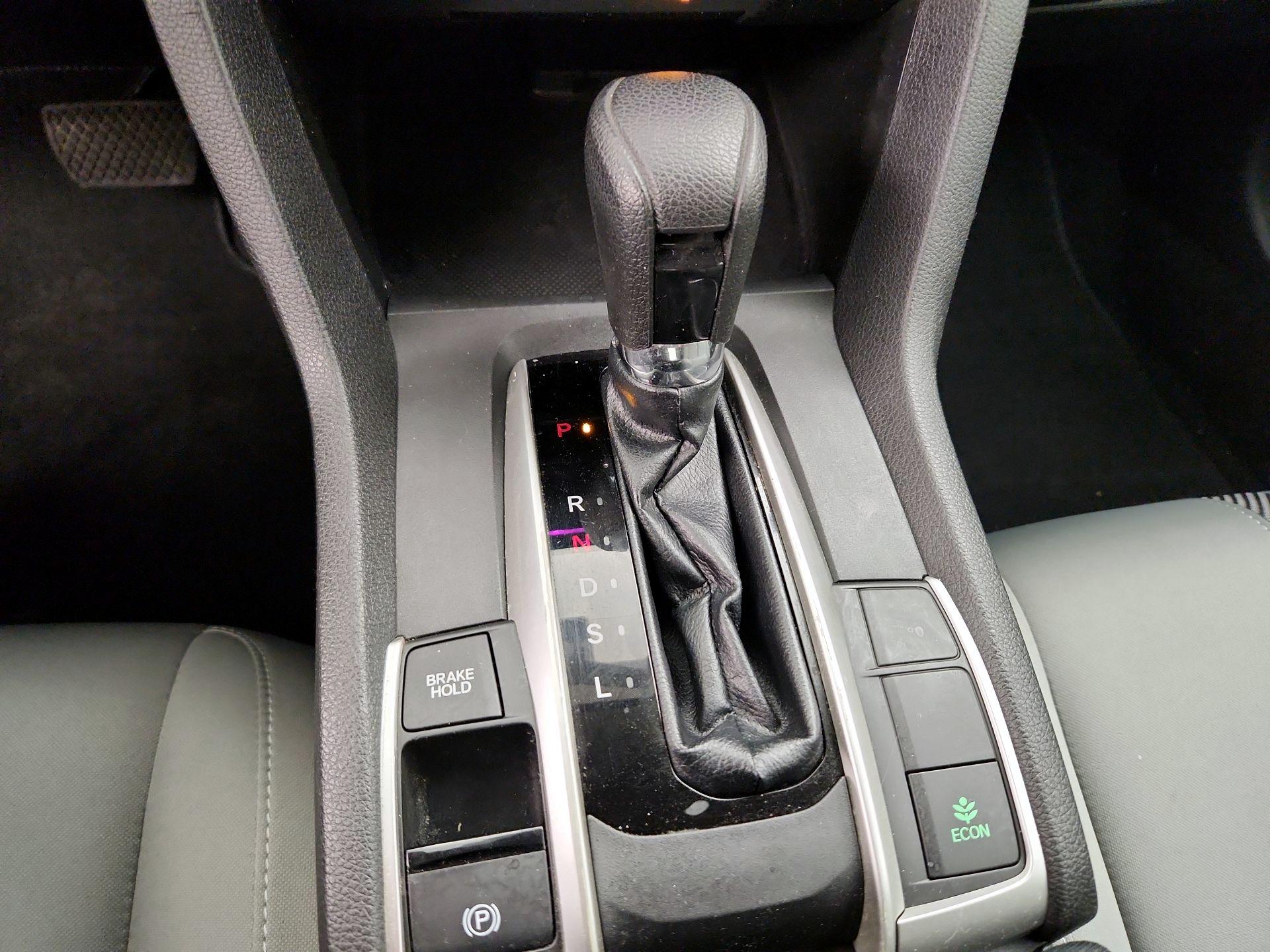 Thumbnail: 2018 Honda Civic - 16