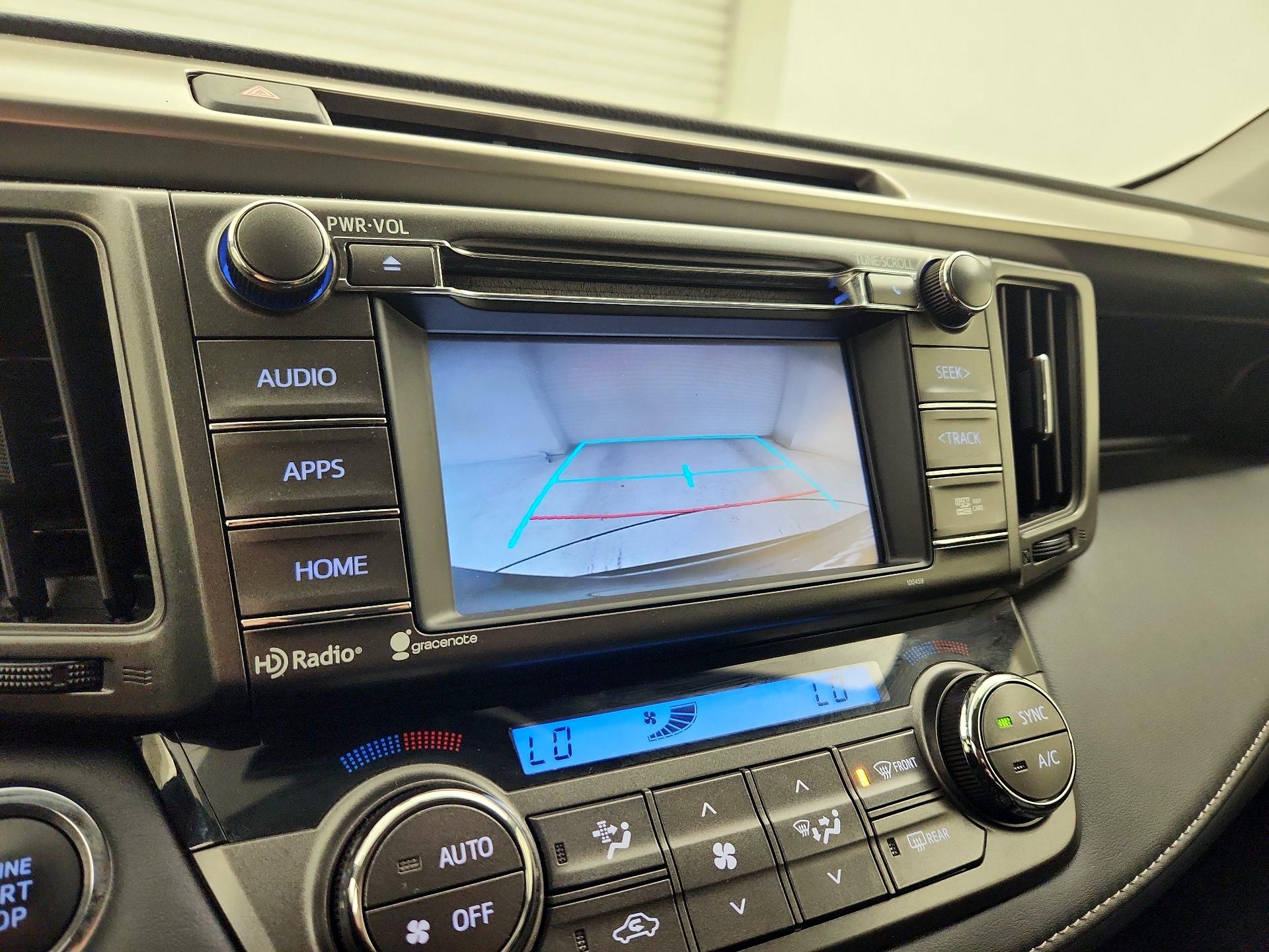 Thumbnail: 2015 Toyota RAV4 - 15