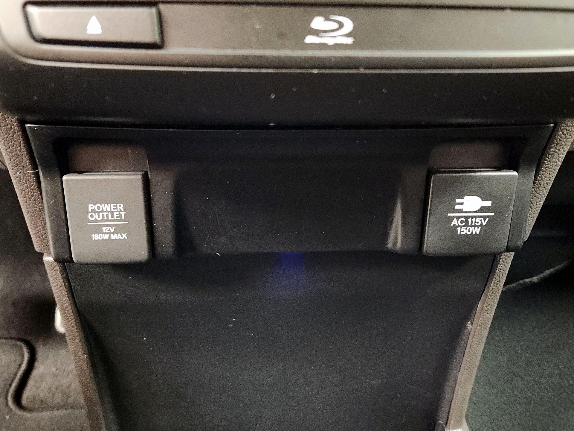 Thumbnail: 2018 Honda Odyssey - 19