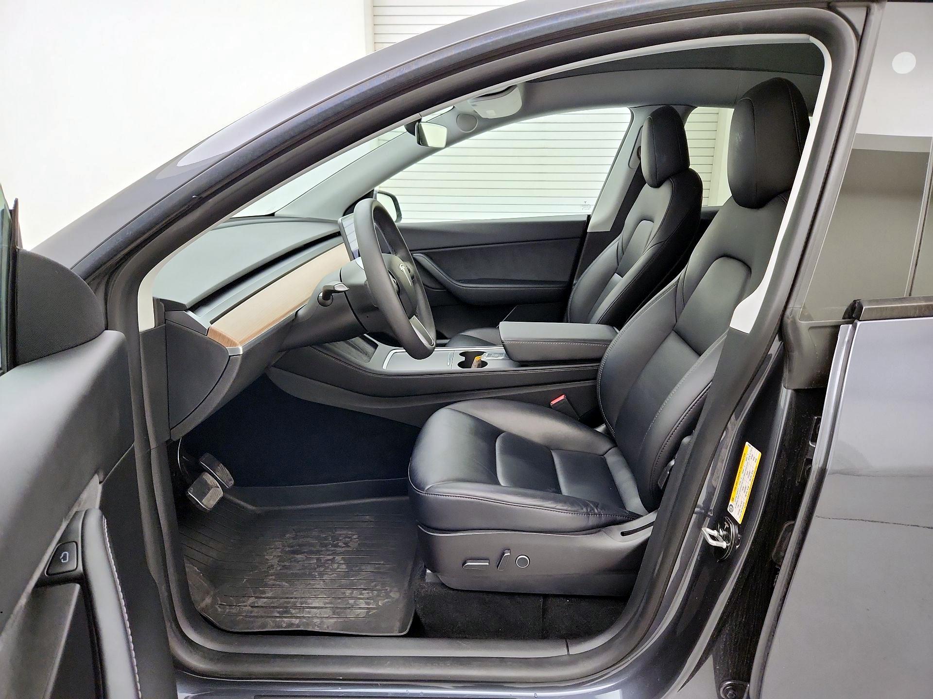 Thumbnail: 2021 Tesla Model Y - 11