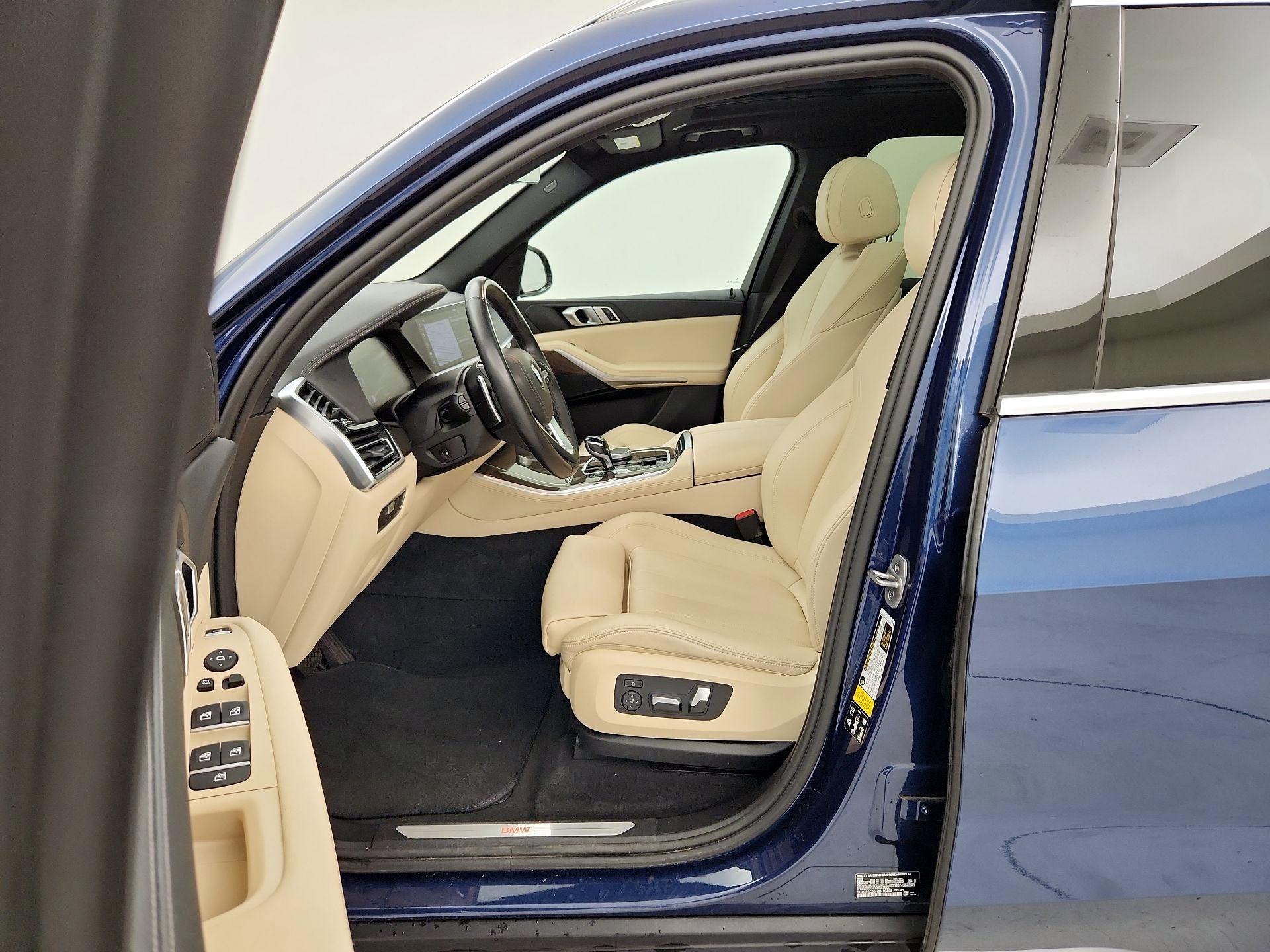 Thumbnail: 2022 BMW X5 - 11