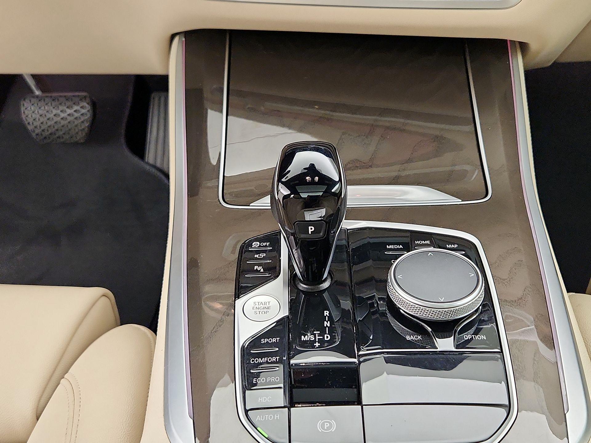 Thumbnail: 2022 BMW X5 - 18