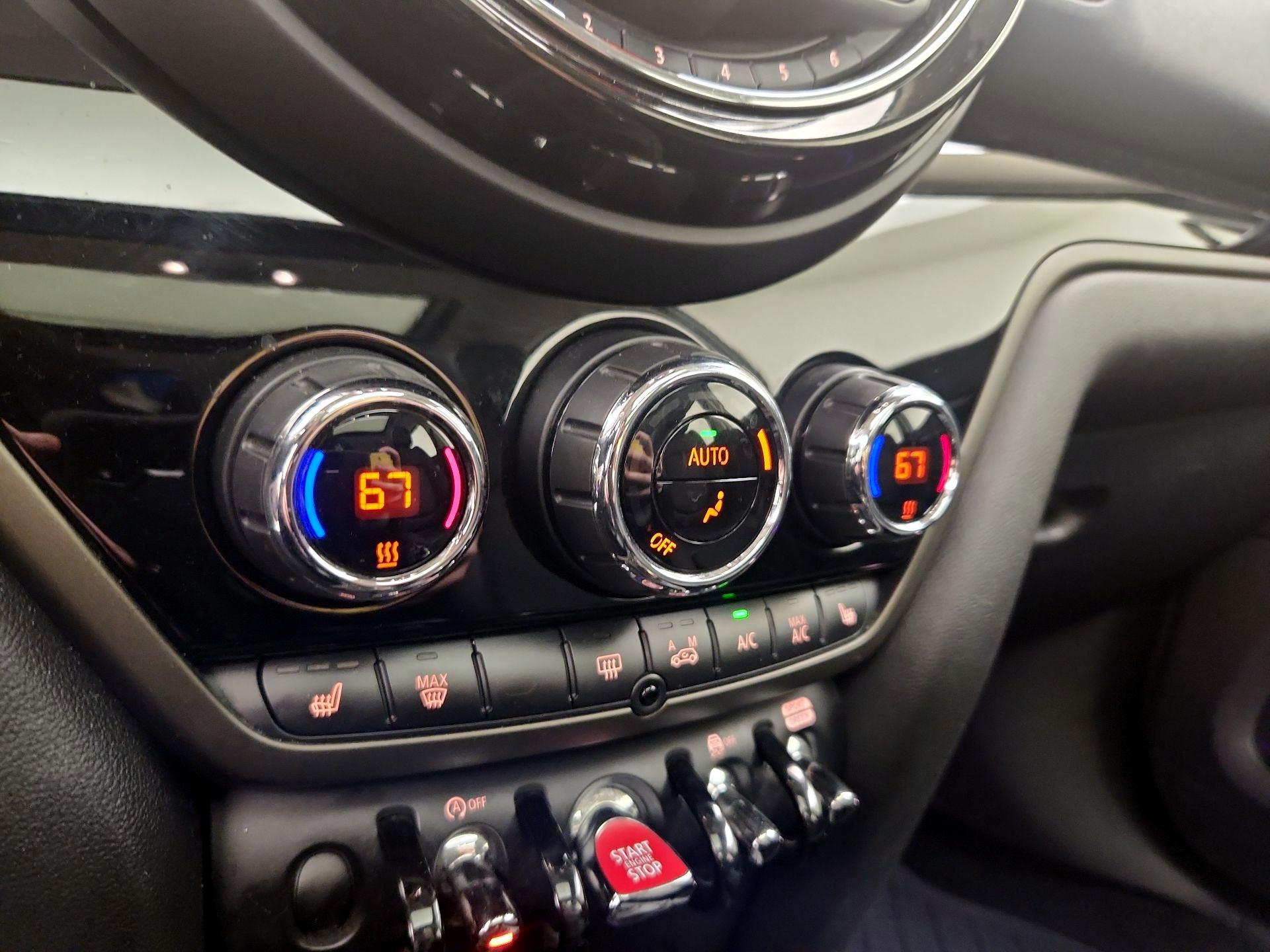 Thumbnail: 2019 MINI Cooper Countryman - 16