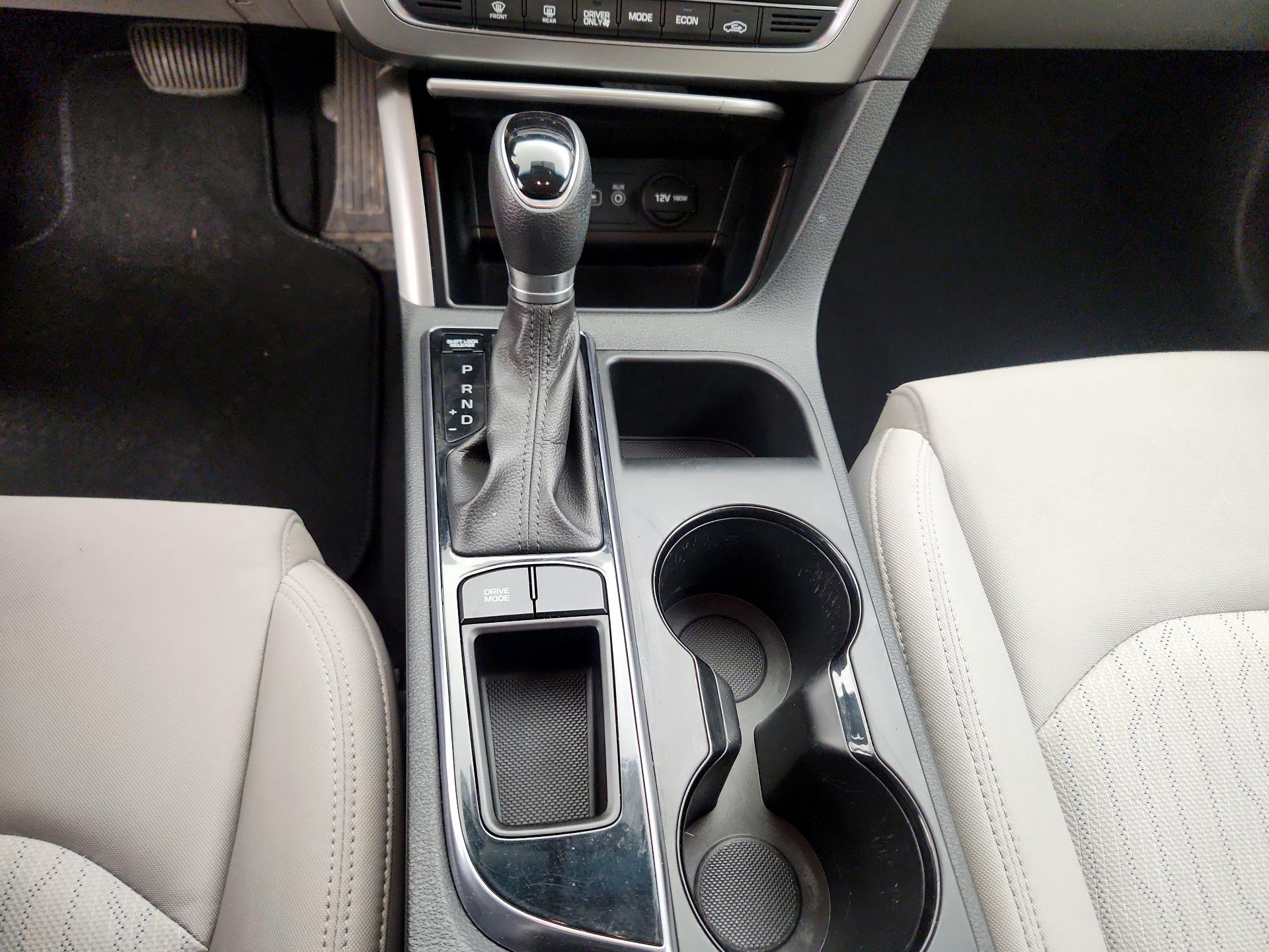 Thumbnail: 2017 Hyundai Sonata - 17