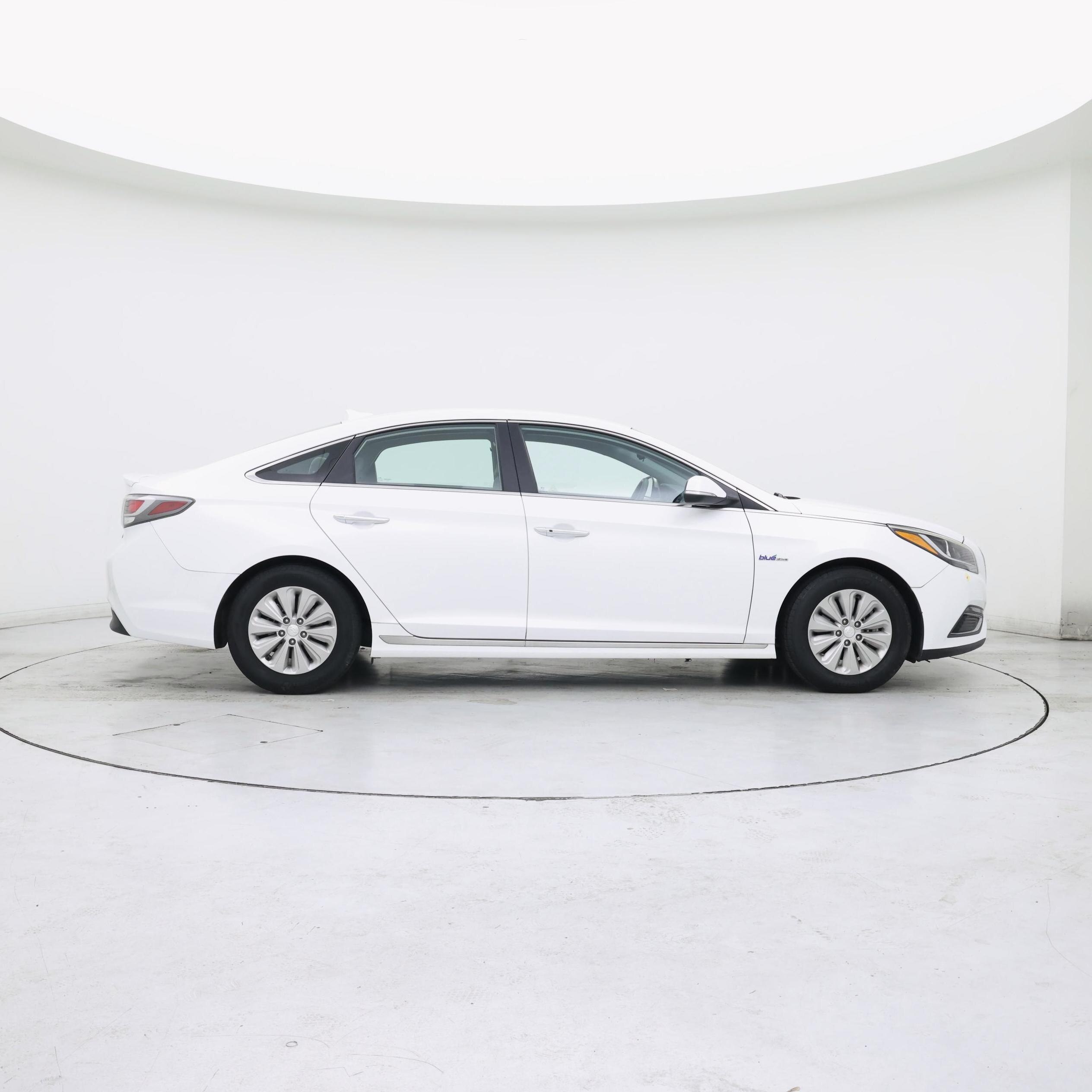 Thumbnail: 2017 Hyundai Sonata - 7