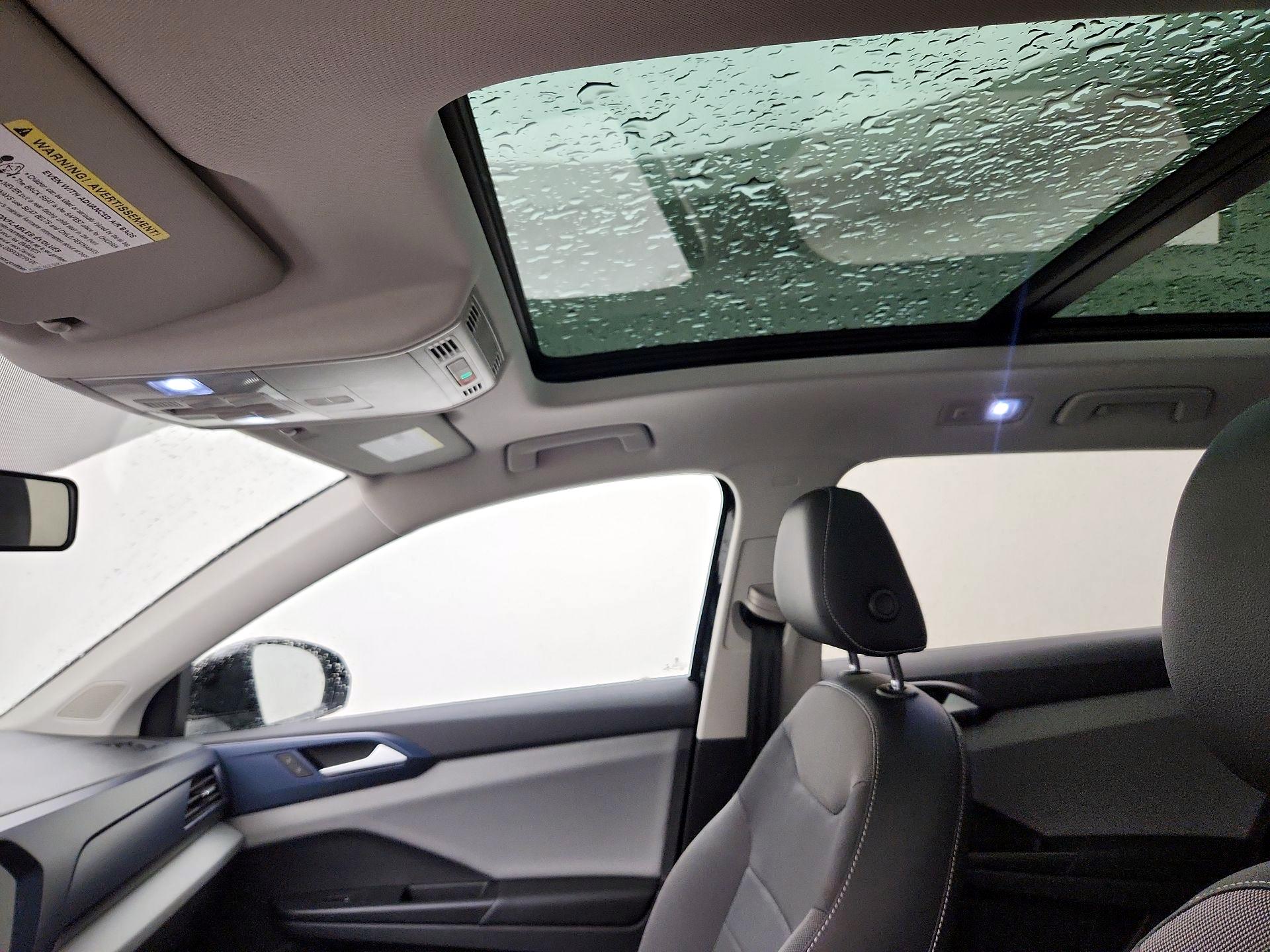 Thumbnail: 2022 Volkswagen Taos - 19