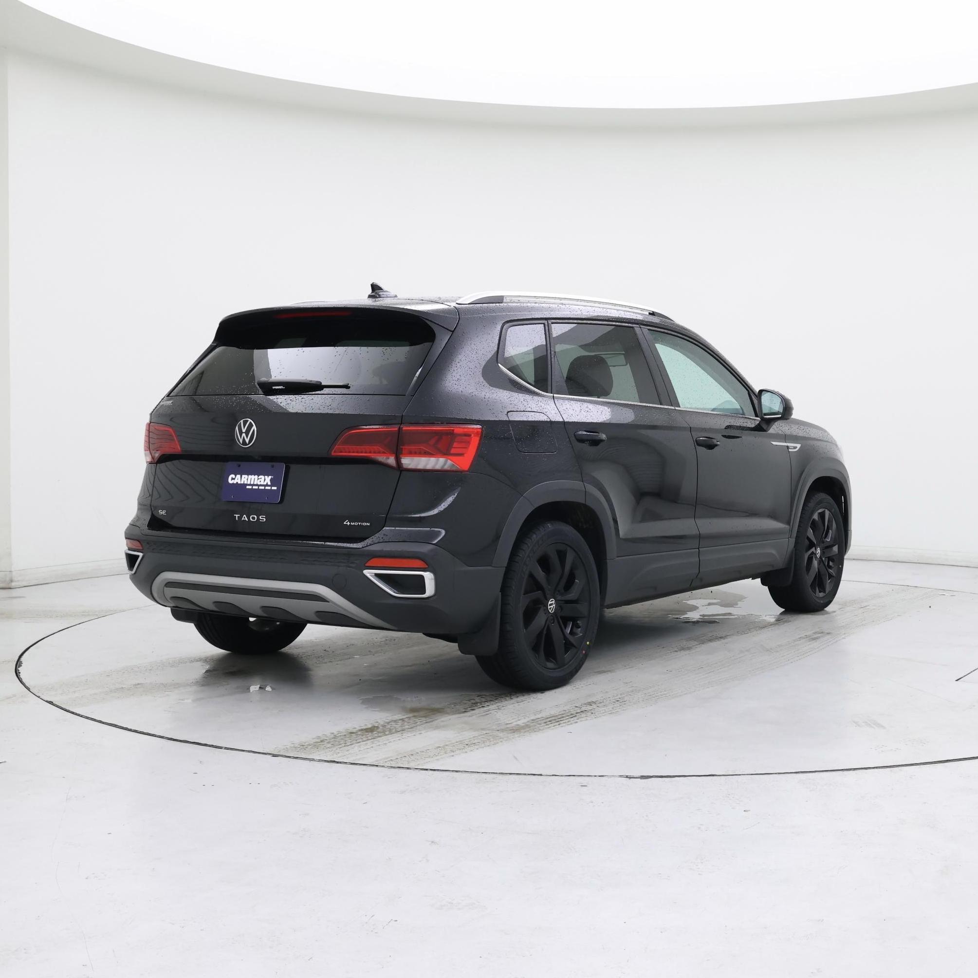 Thumbnail: 2022 Volkswagen Taos - 8