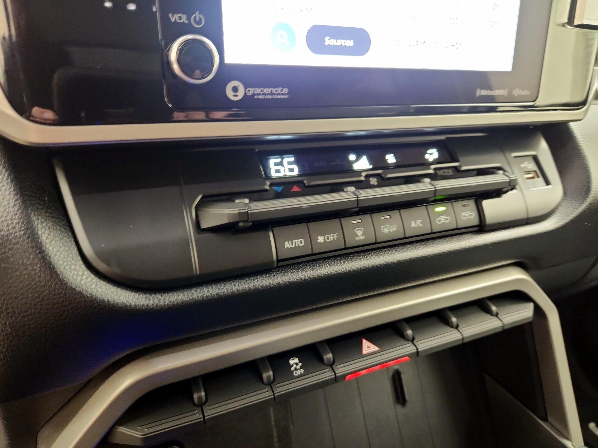 Thumbnail: 2024 Toyota Tundra - 16