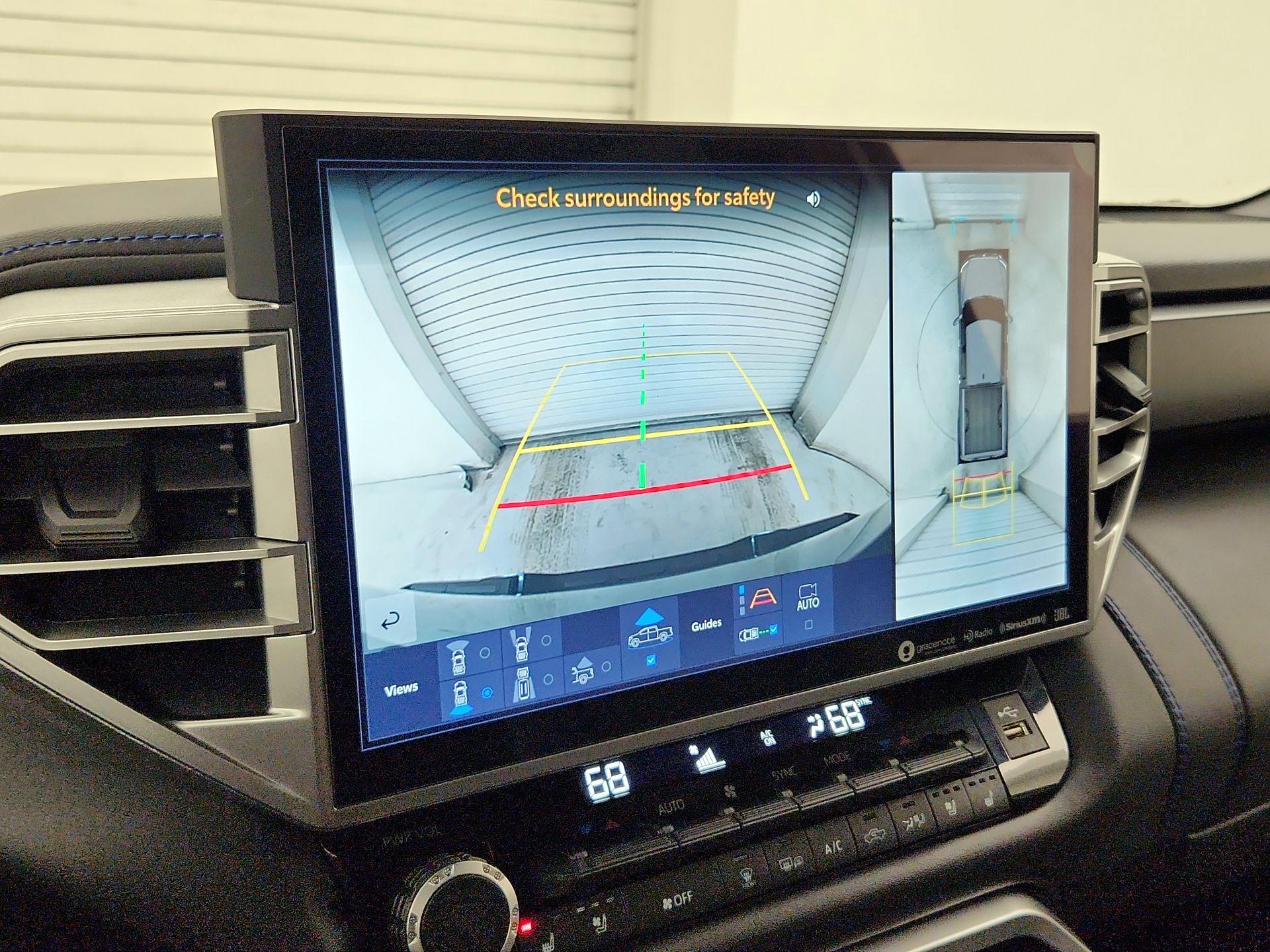 Thumbnail: 2022 Toyota Tundra - 14