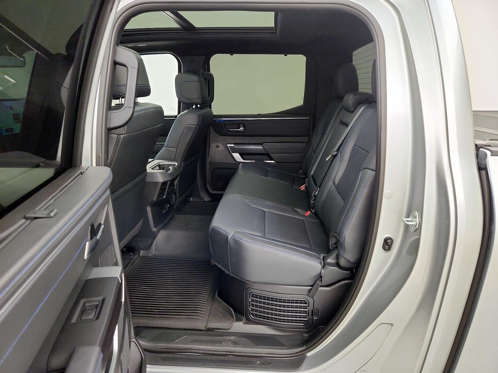 Thumbnail: 2022 Toyota Tundra - 20