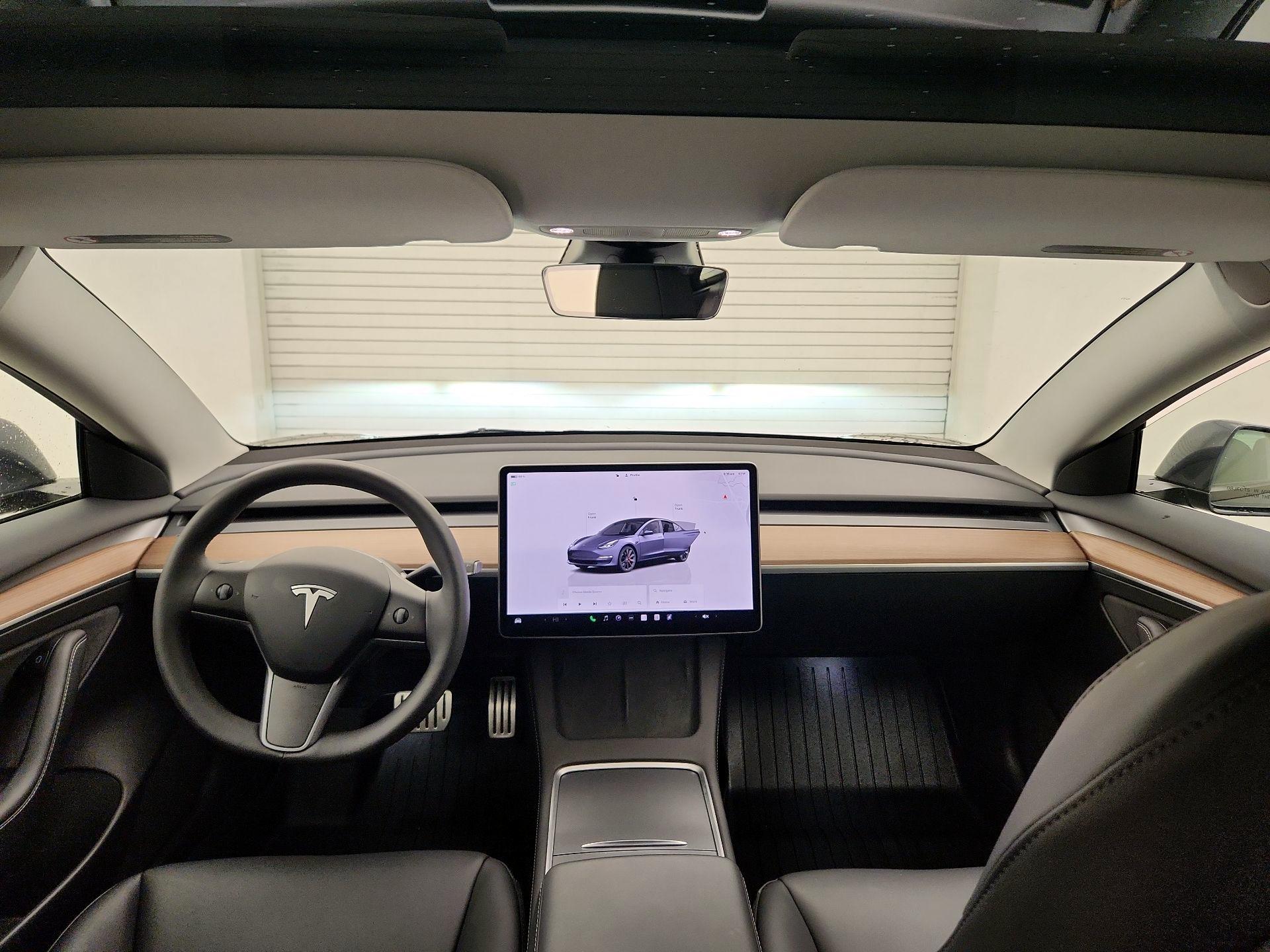 Thumbnail: 2023 Tesla Model 3 - 9