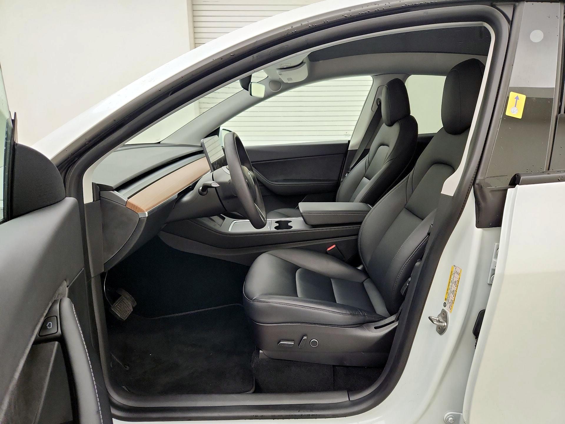 Thumbnail: 2021 Tesla Model Y - 11