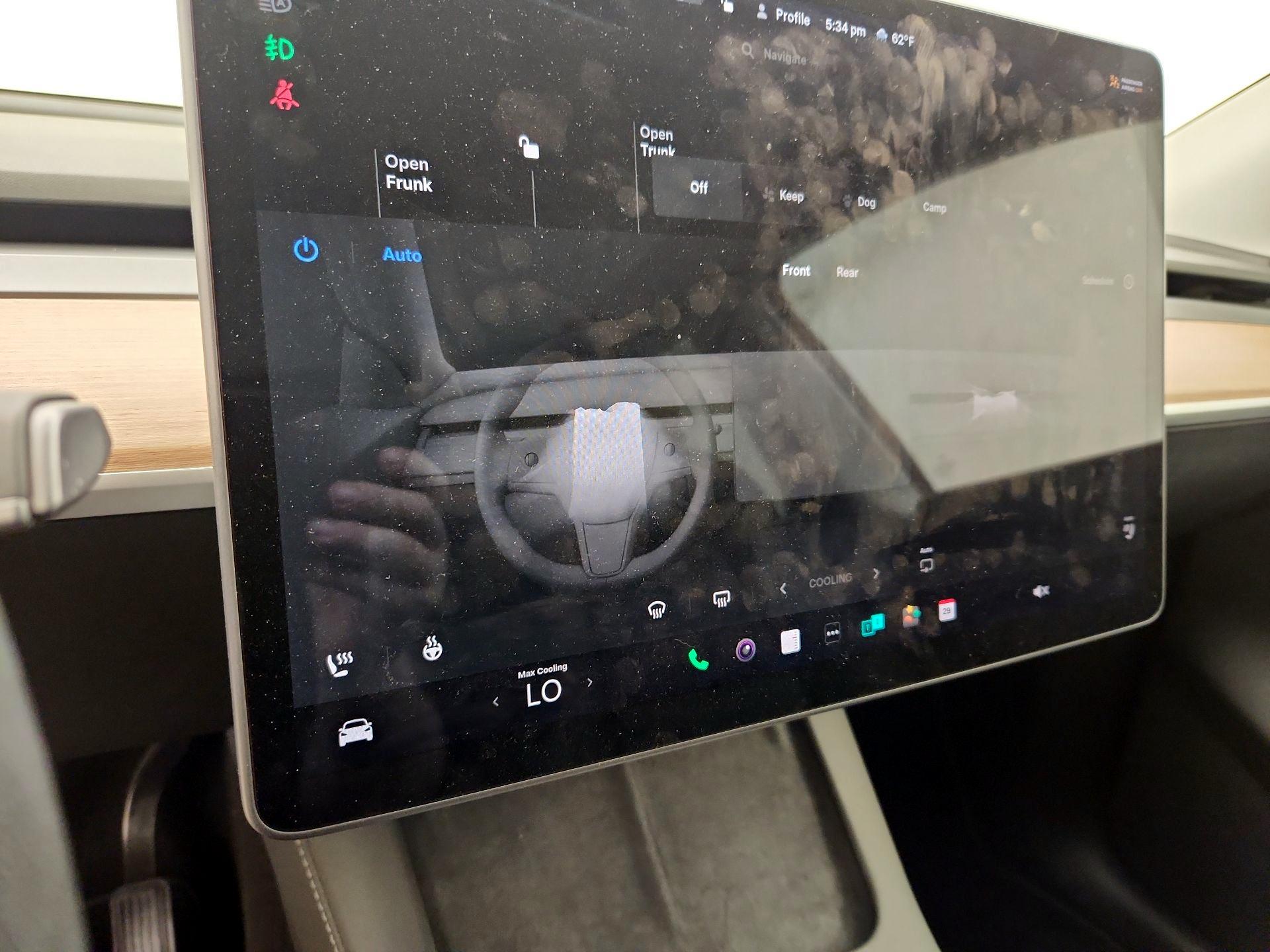 Thumbnail: 2021 Tesla Model Y - 16