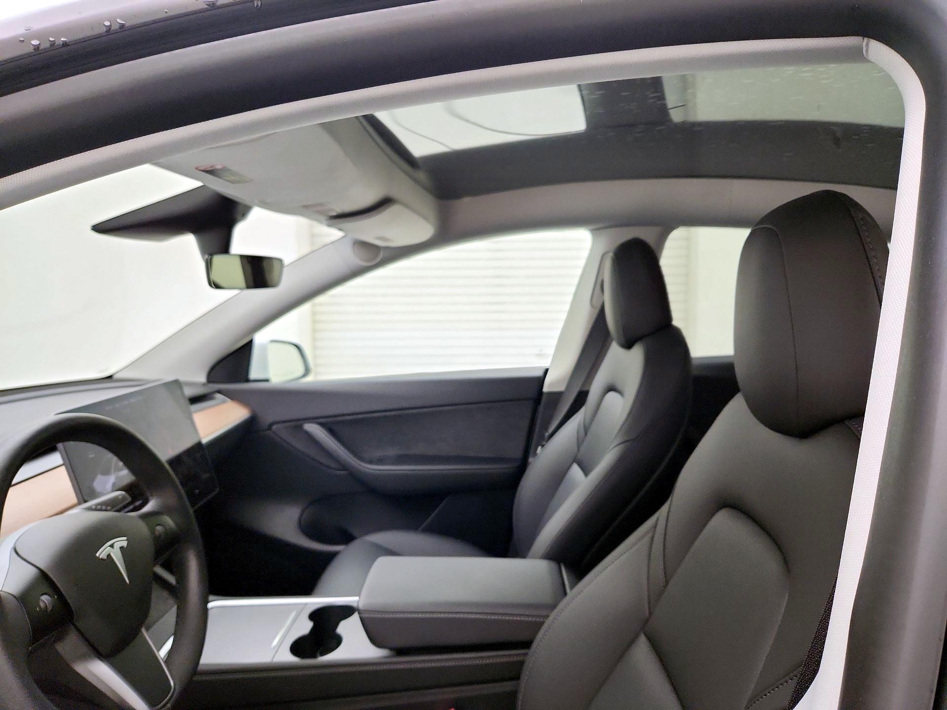 Thumbnail: 2021 Tesla Model Y - 18