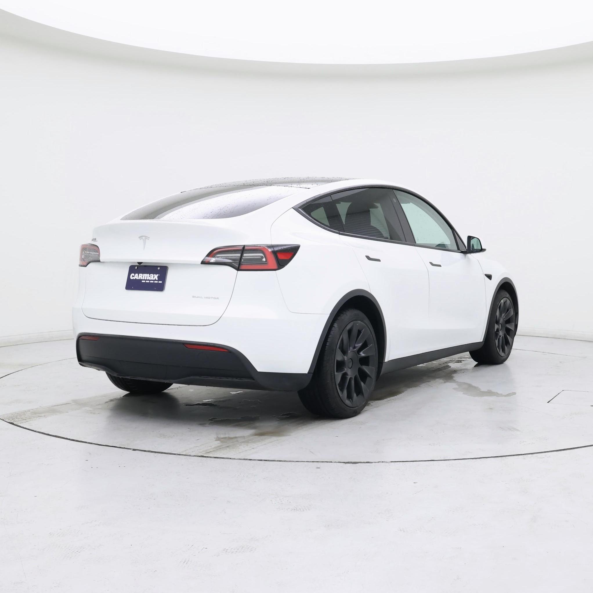 Thumbnail: 2021 Tesla Model Y - 8