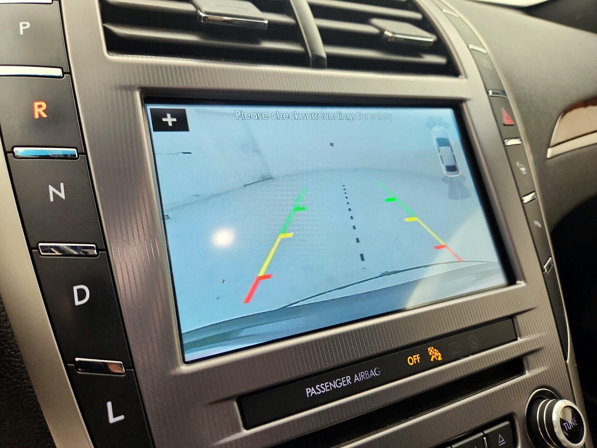 Thumbnail: 2017 Lincoln MKZ - 15