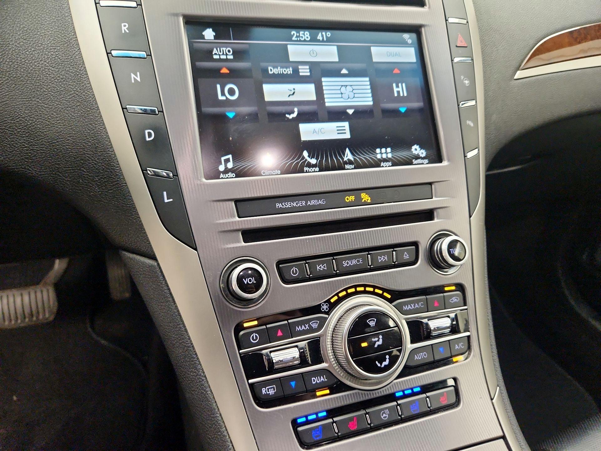 Thumbnail: 2017 Lincoln MKZ - 17