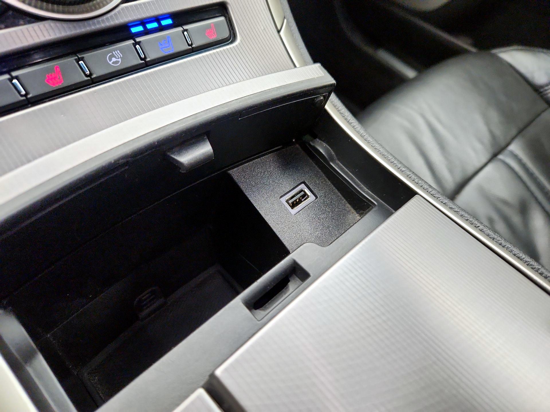 Thumbnail: 2017 Lincoln MKZ - 19