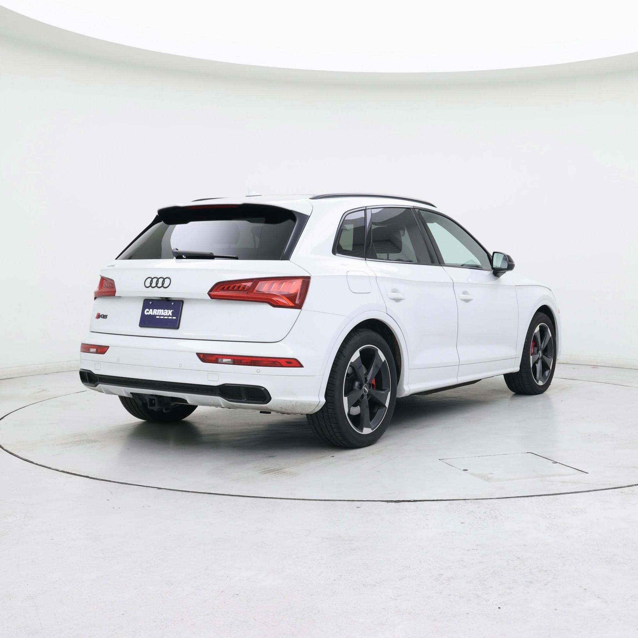 Thumbnail: 2020 Audi SQ5 - 8