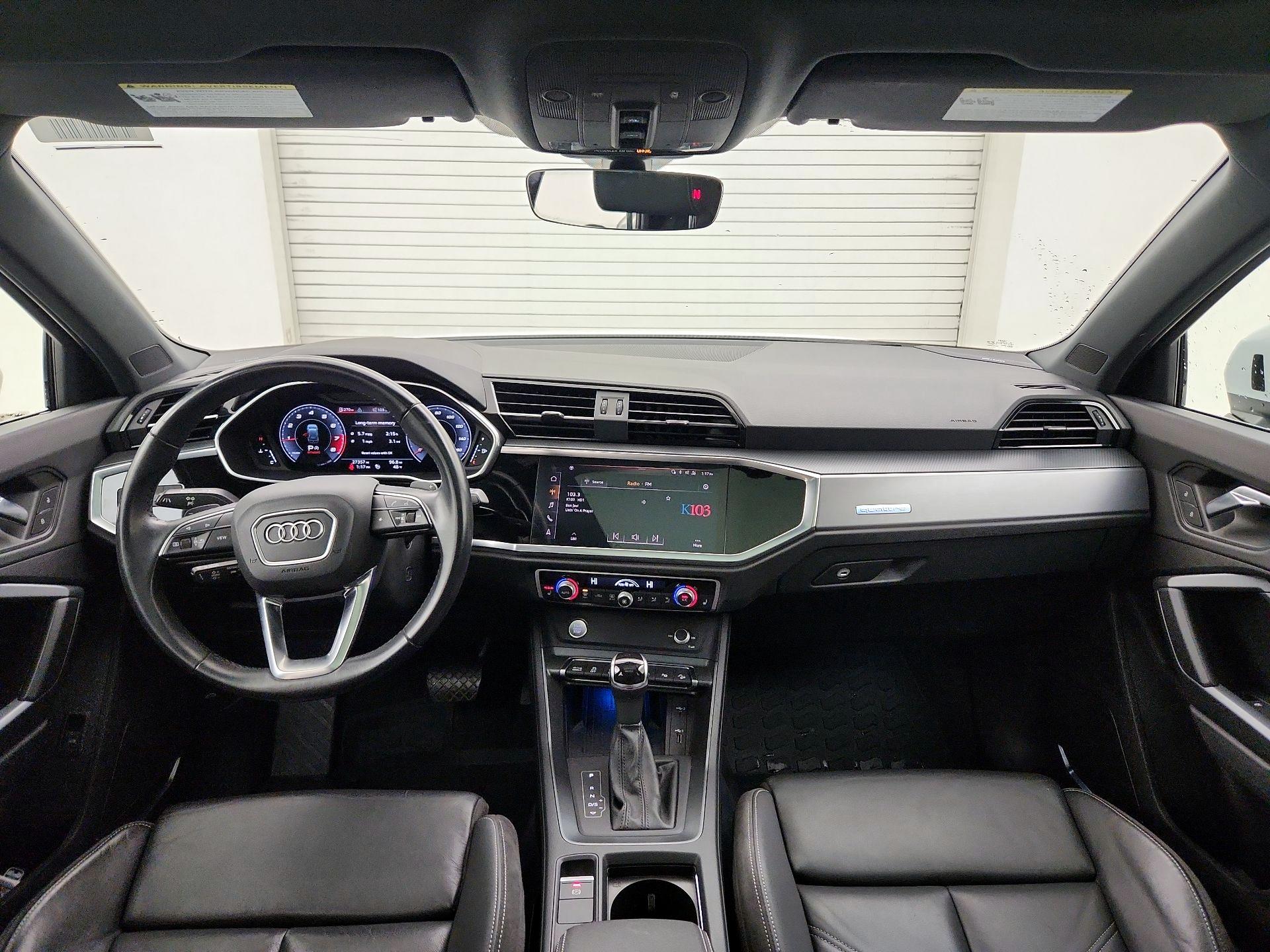 Thumbnail: 2020 Audi Q3 - 9