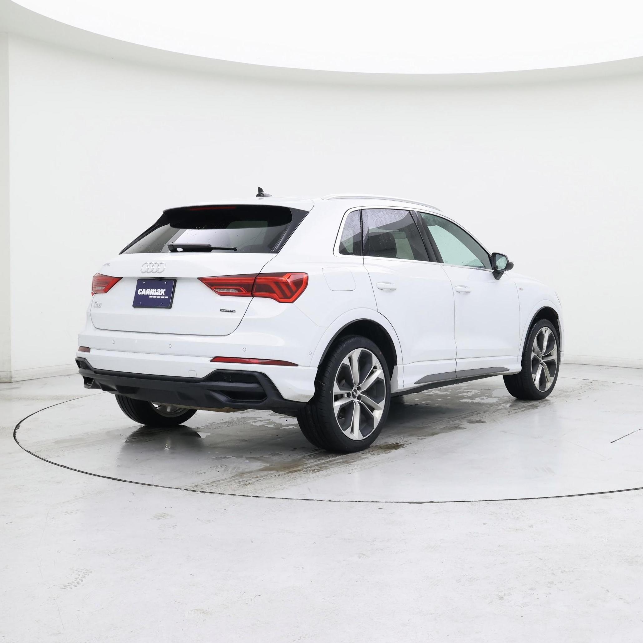 Thumbnail: 2020 Audi Q3 - 8