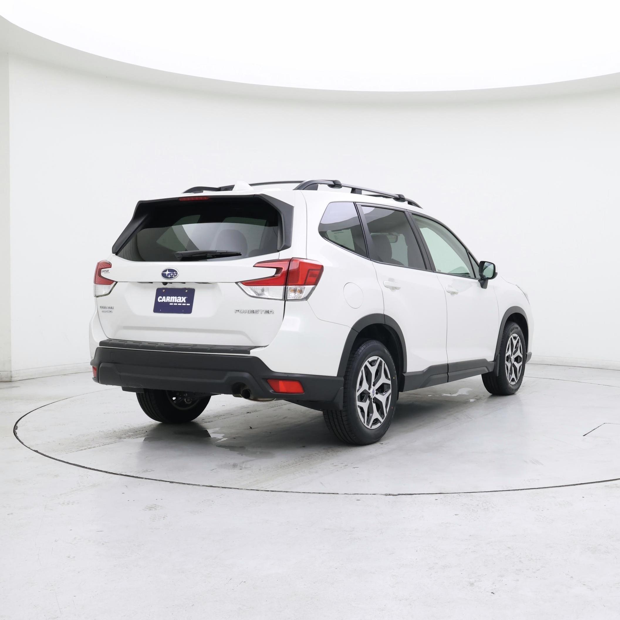 Thumbnail: 2020 Subaru Forester - 8