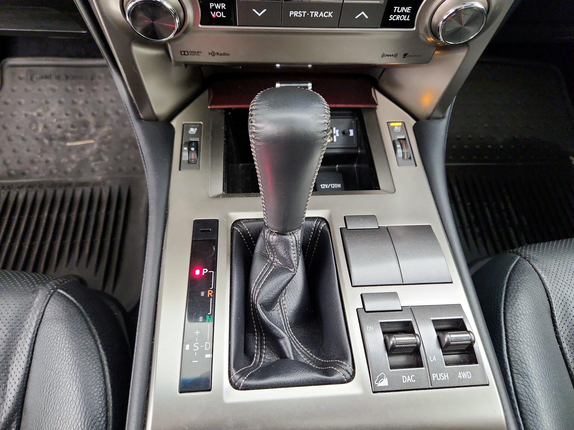 Thumbnail: 2019 Lexus GX - 18