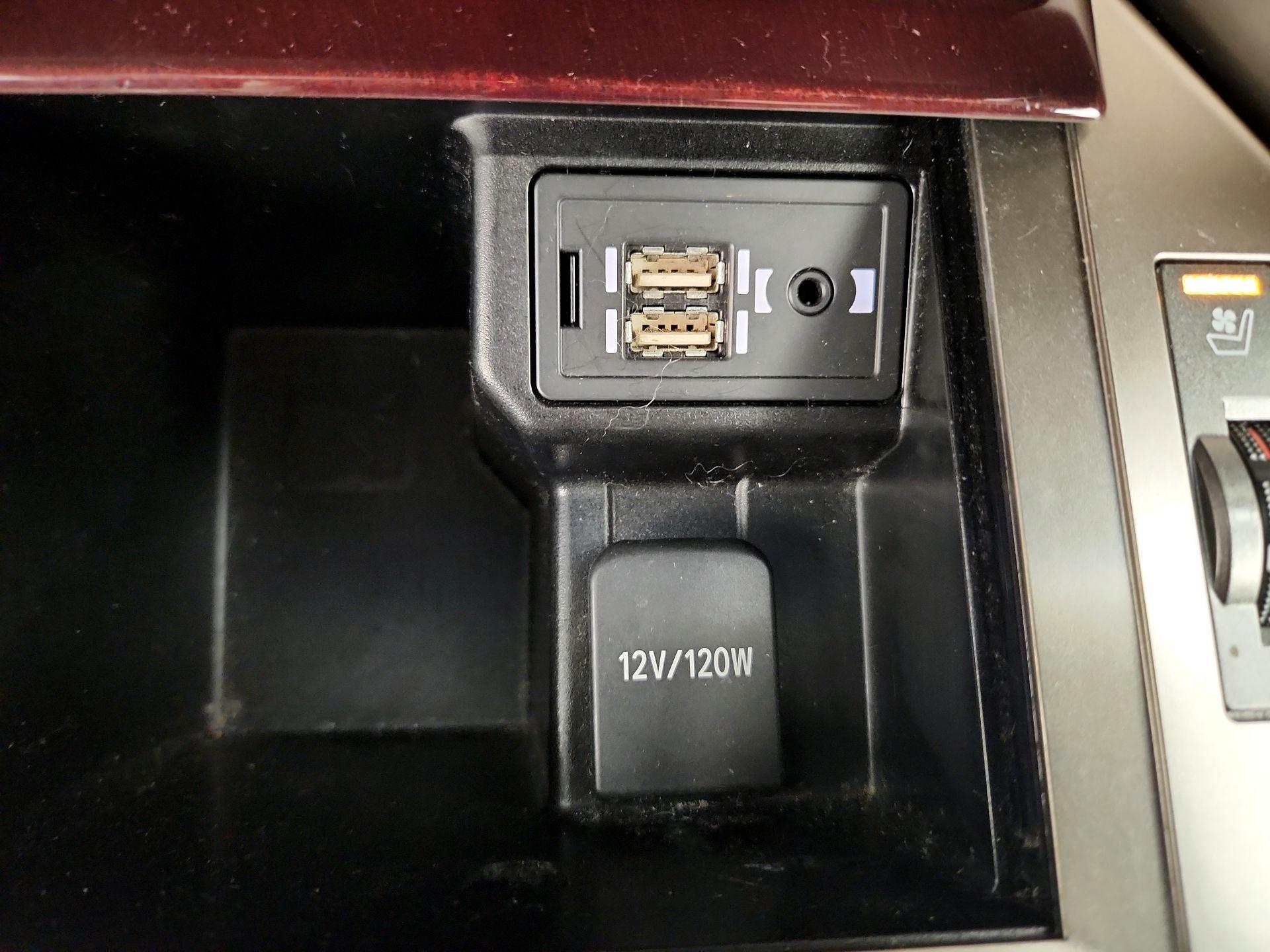 Thumbnail: 2019 Lexus GX - 19