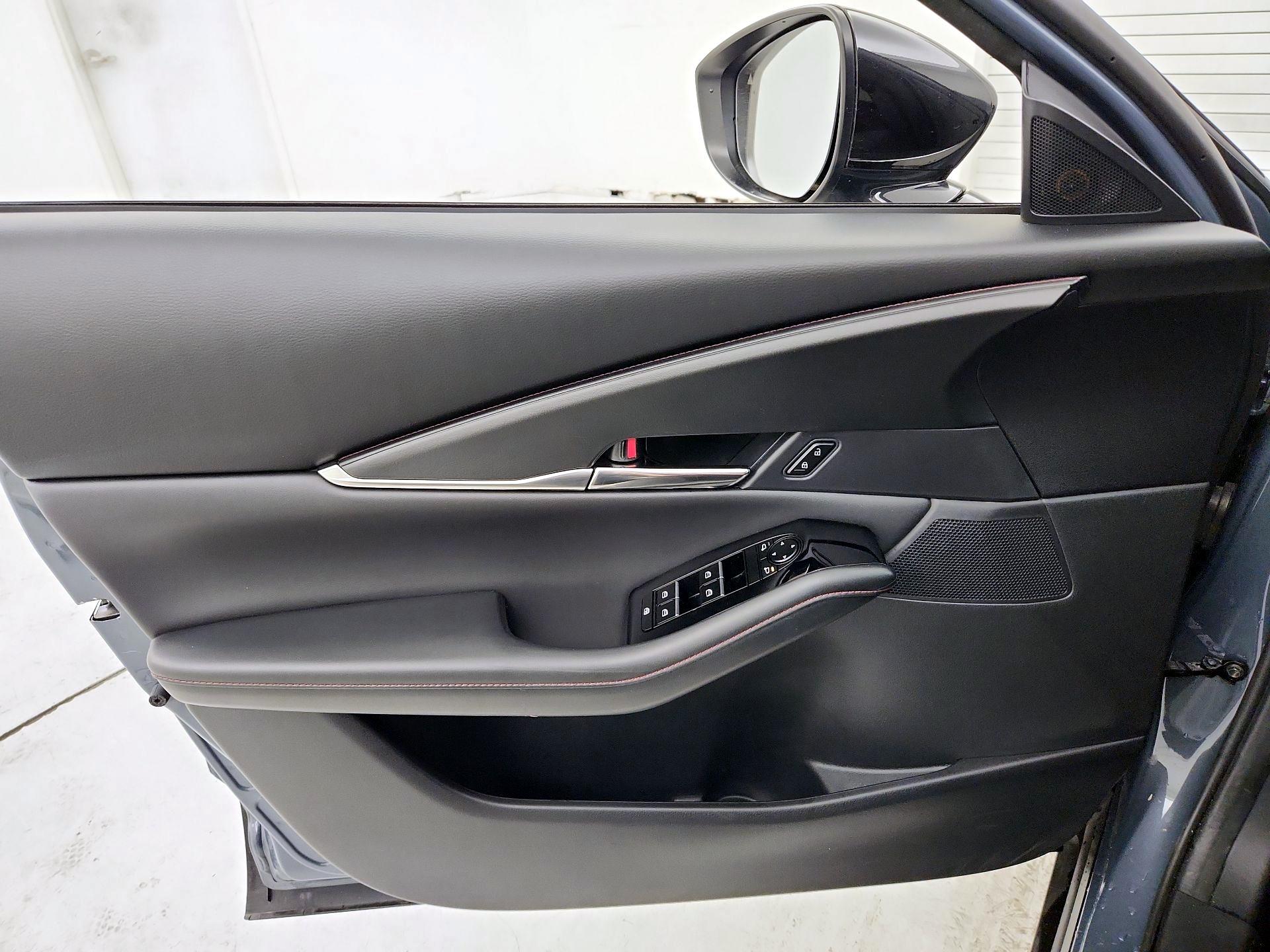 Thumbnail: 2023 Mazda CX-30 - 12