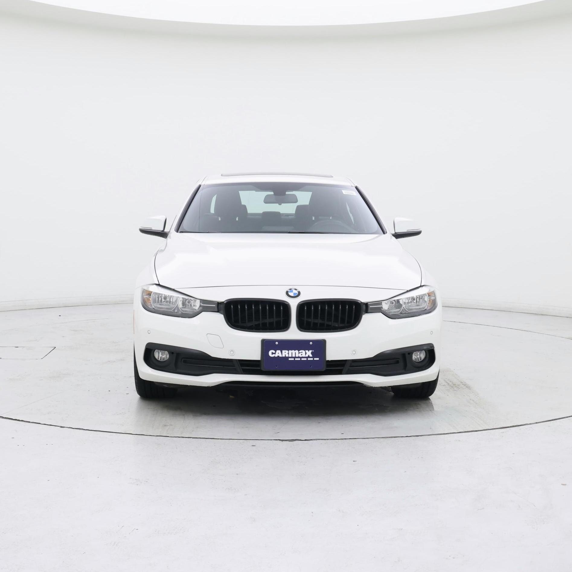 Thumbnail: 2016 BMW 3 Series - 5