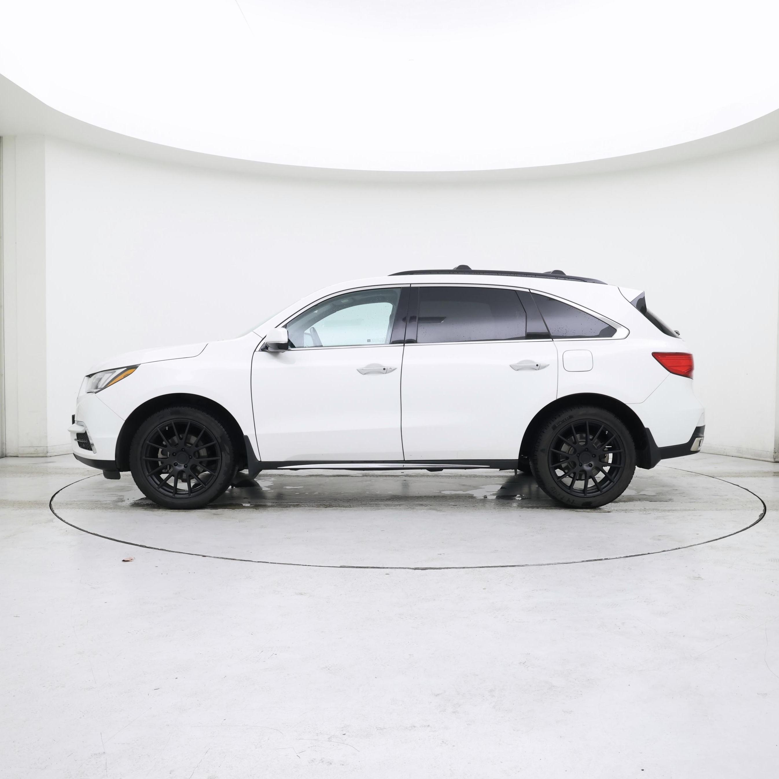 Thumbnail: 2020 Acura MDX - 3