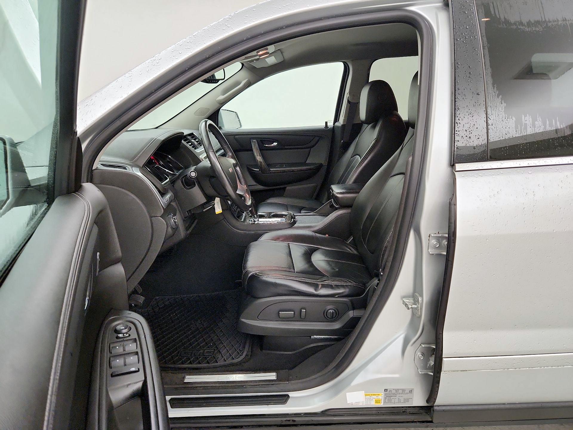 Thumbnail: 2014 GMC Acadia - 11