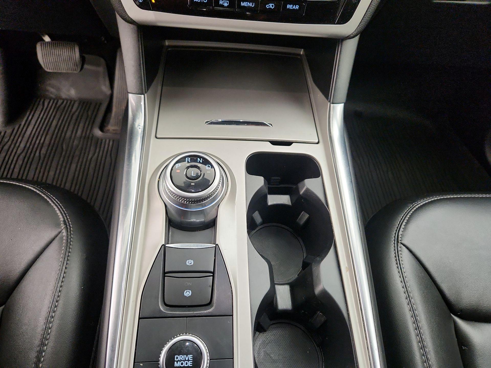 Thumbnail: 2022 Ford Explorer - 17