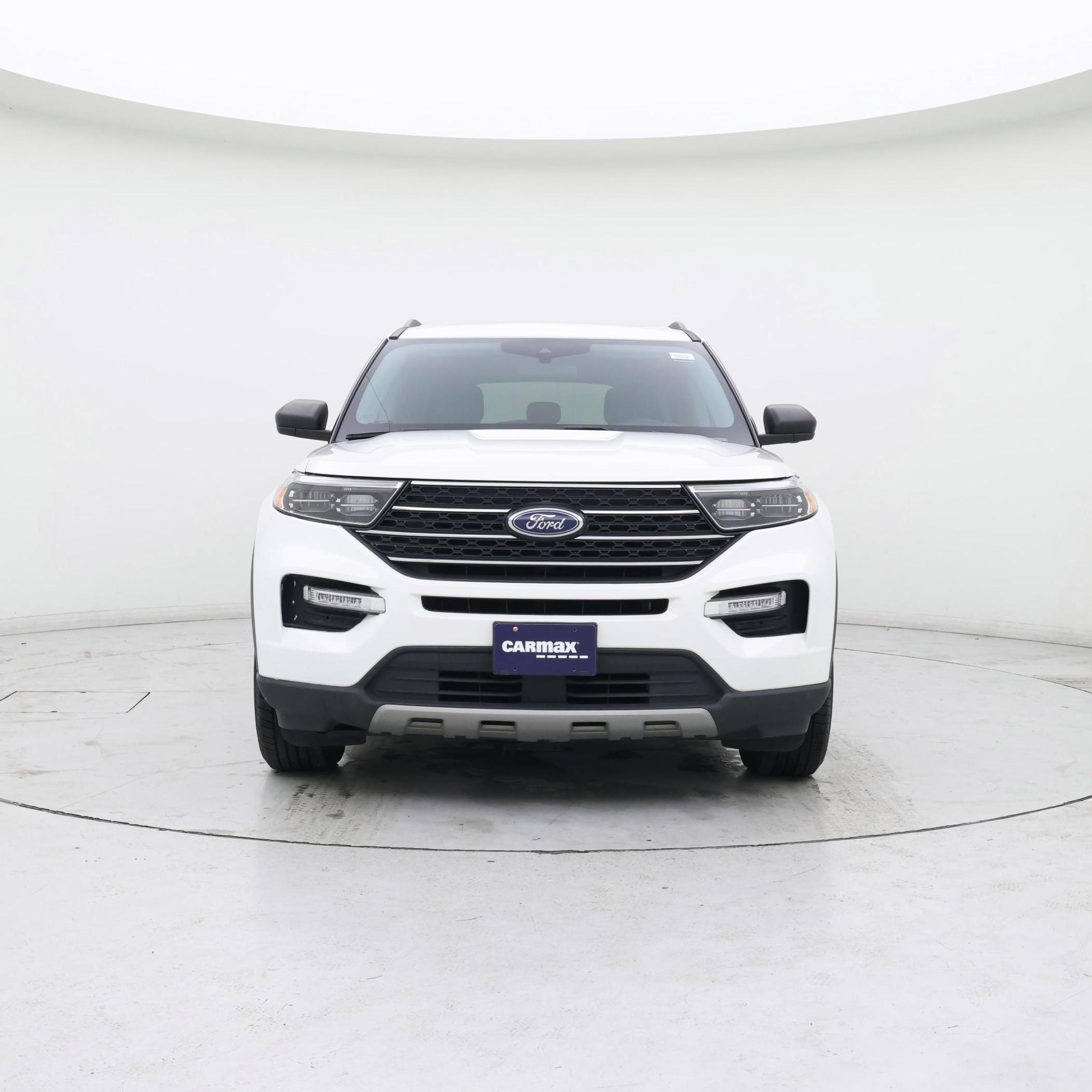 Thumbnail: 2022 Ford Explorer - 5
